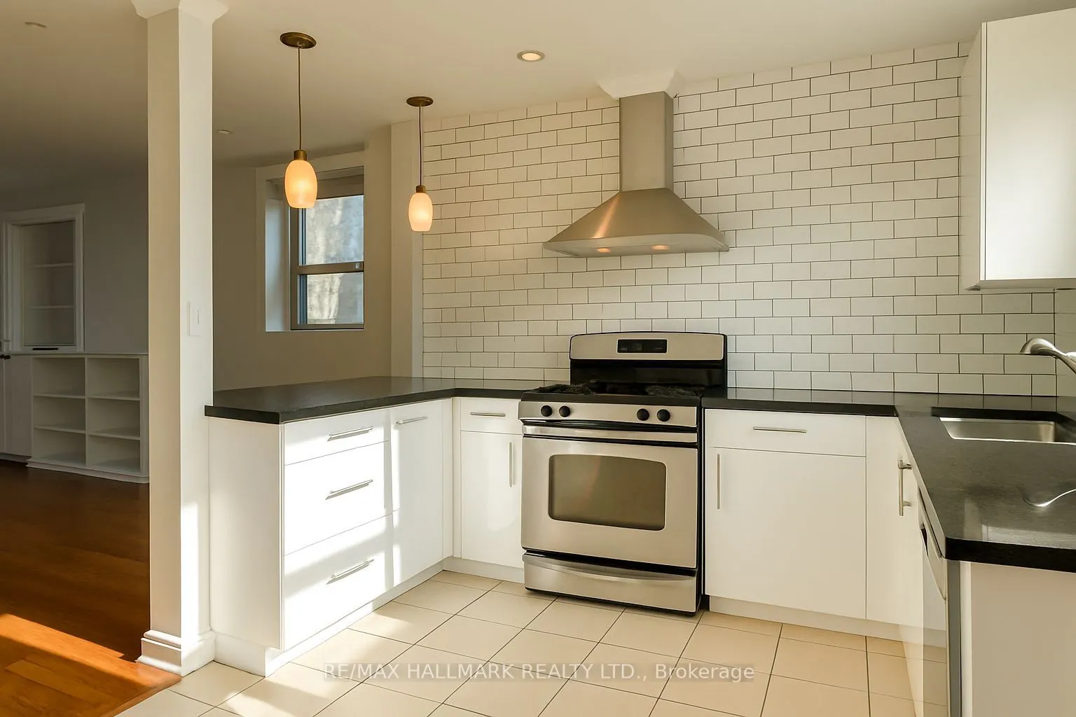 20 Triller Avenue, #1