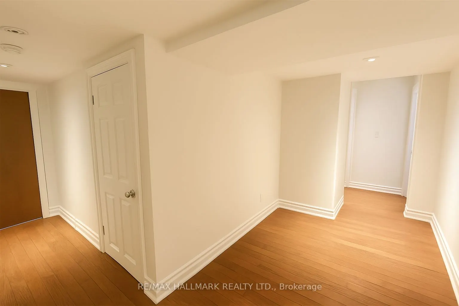 20 Triller Avenue, #1
