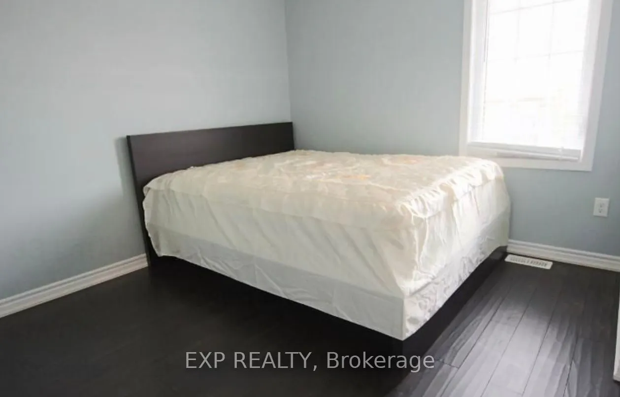 33 Lathbury Street, #Upper