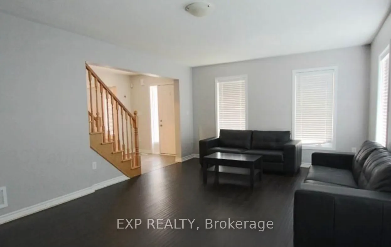33 Lathbury Street, #Upper