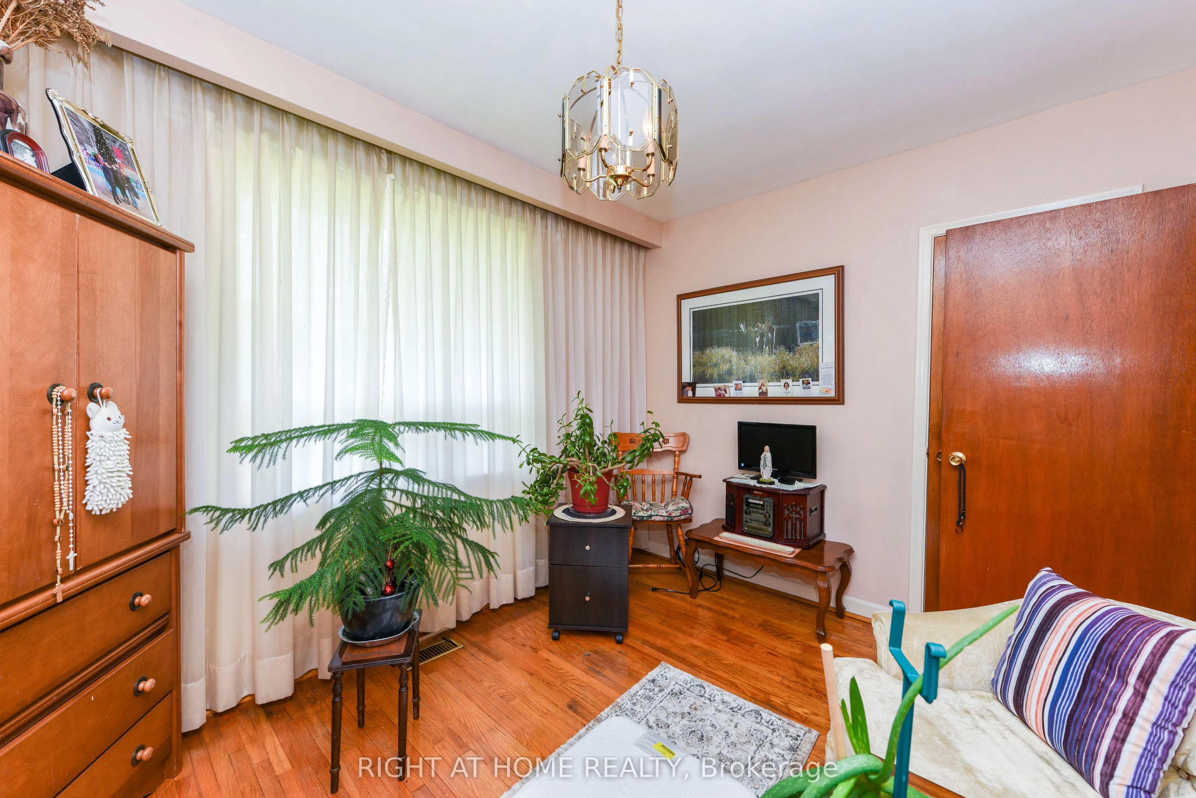 44 Birgitta Crescent