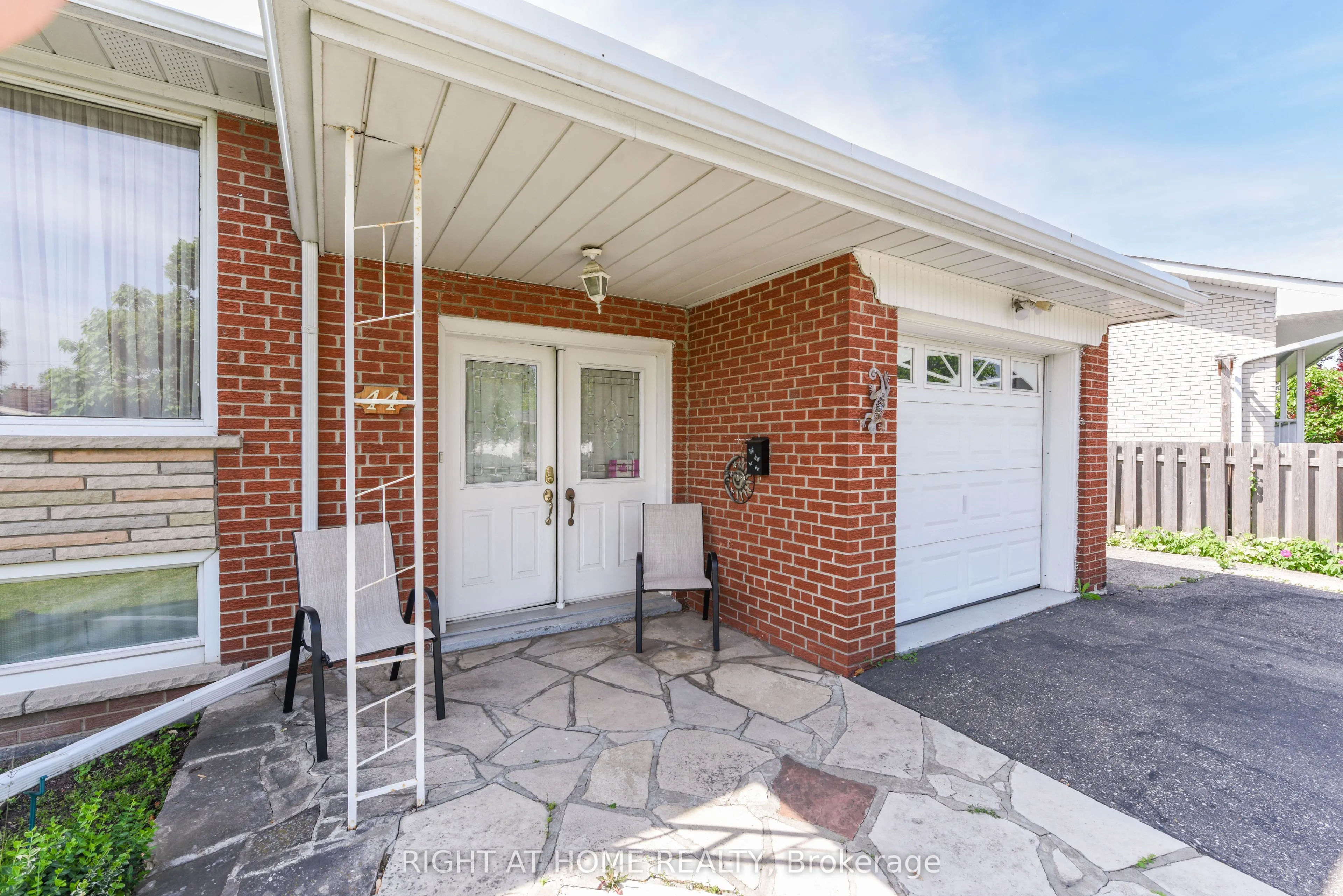 44 Birgitta Crescent