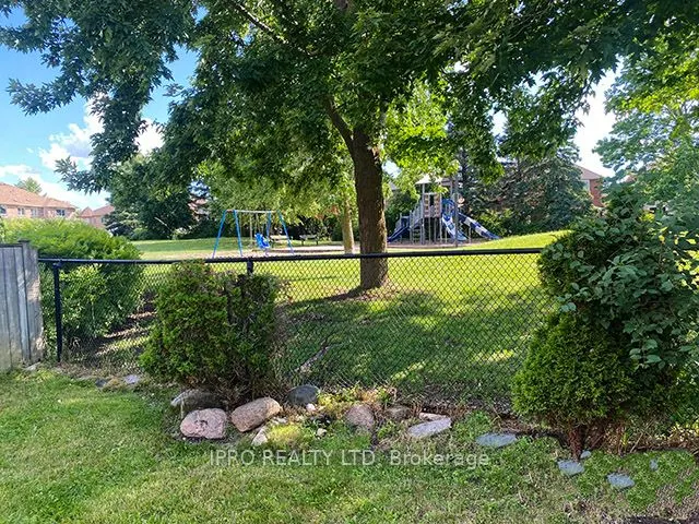 63 Coolspring Crescent