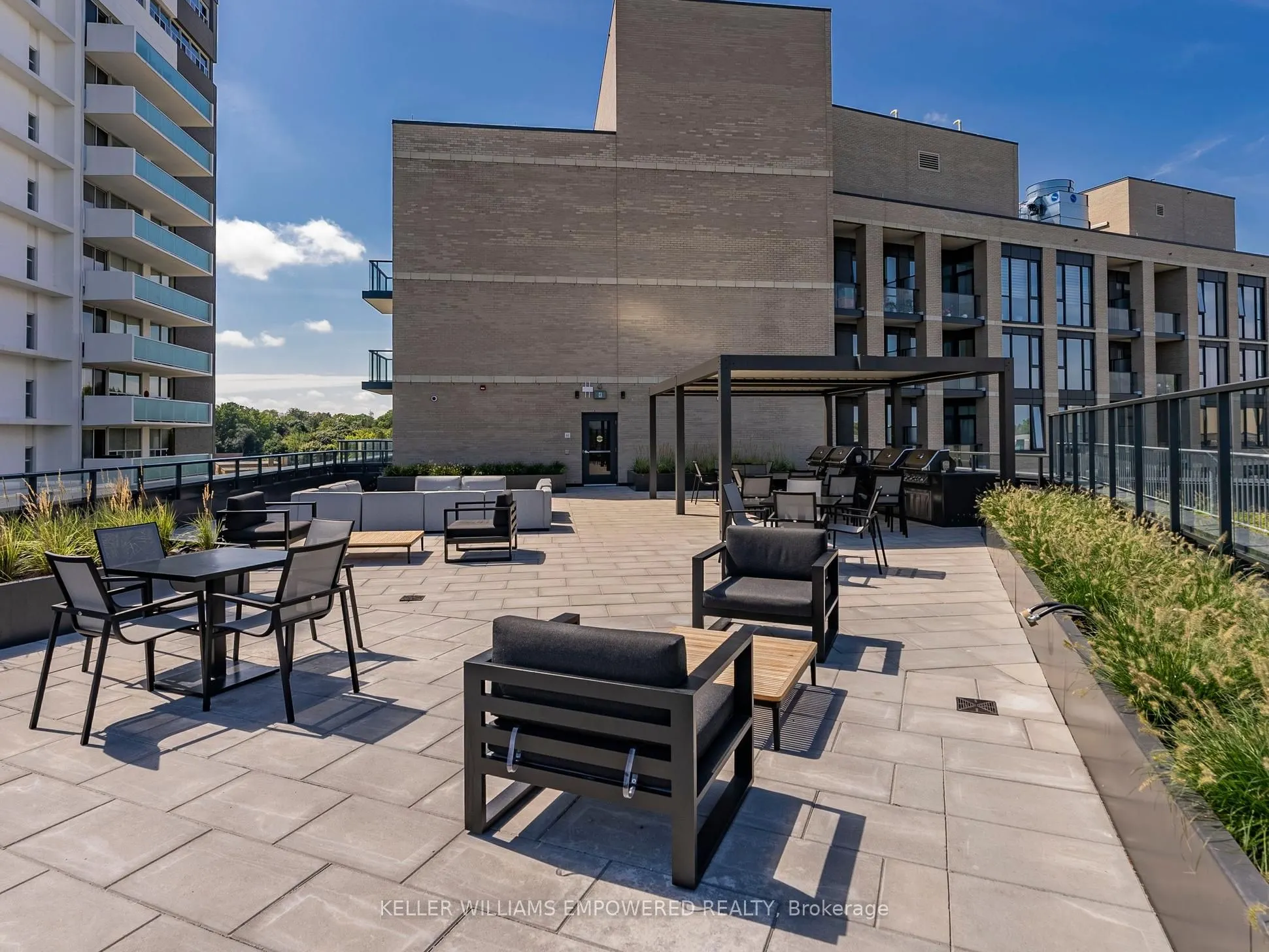 293 The Kingsway, #219