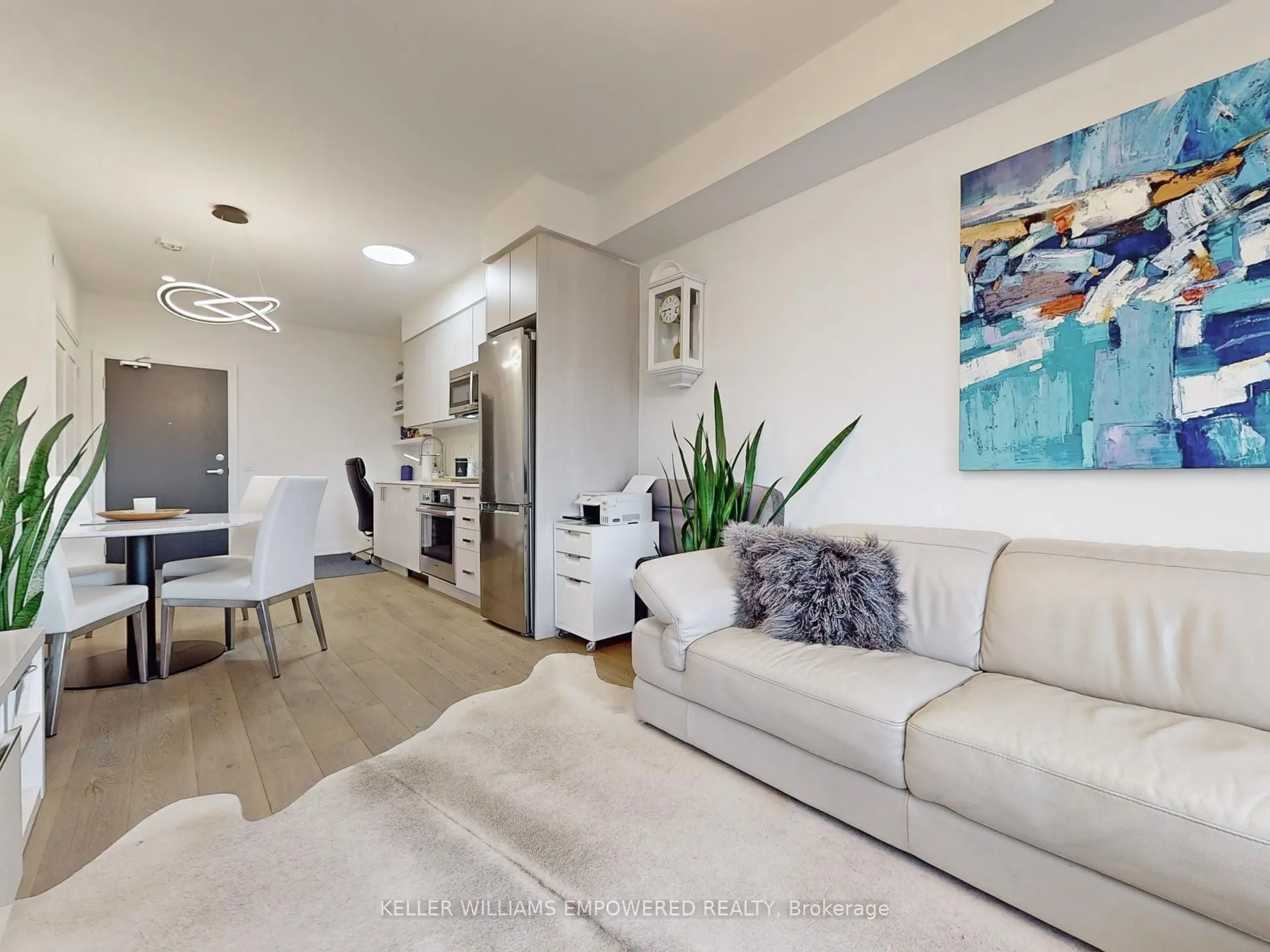 293 The Kingsway, #219