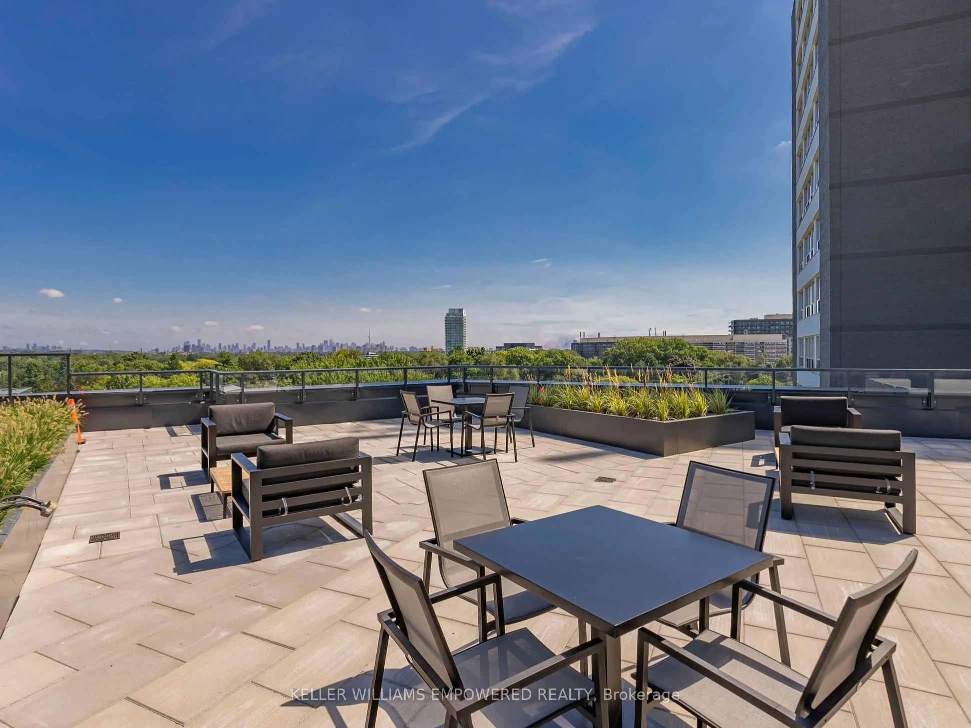 293 The Kingsway, #219