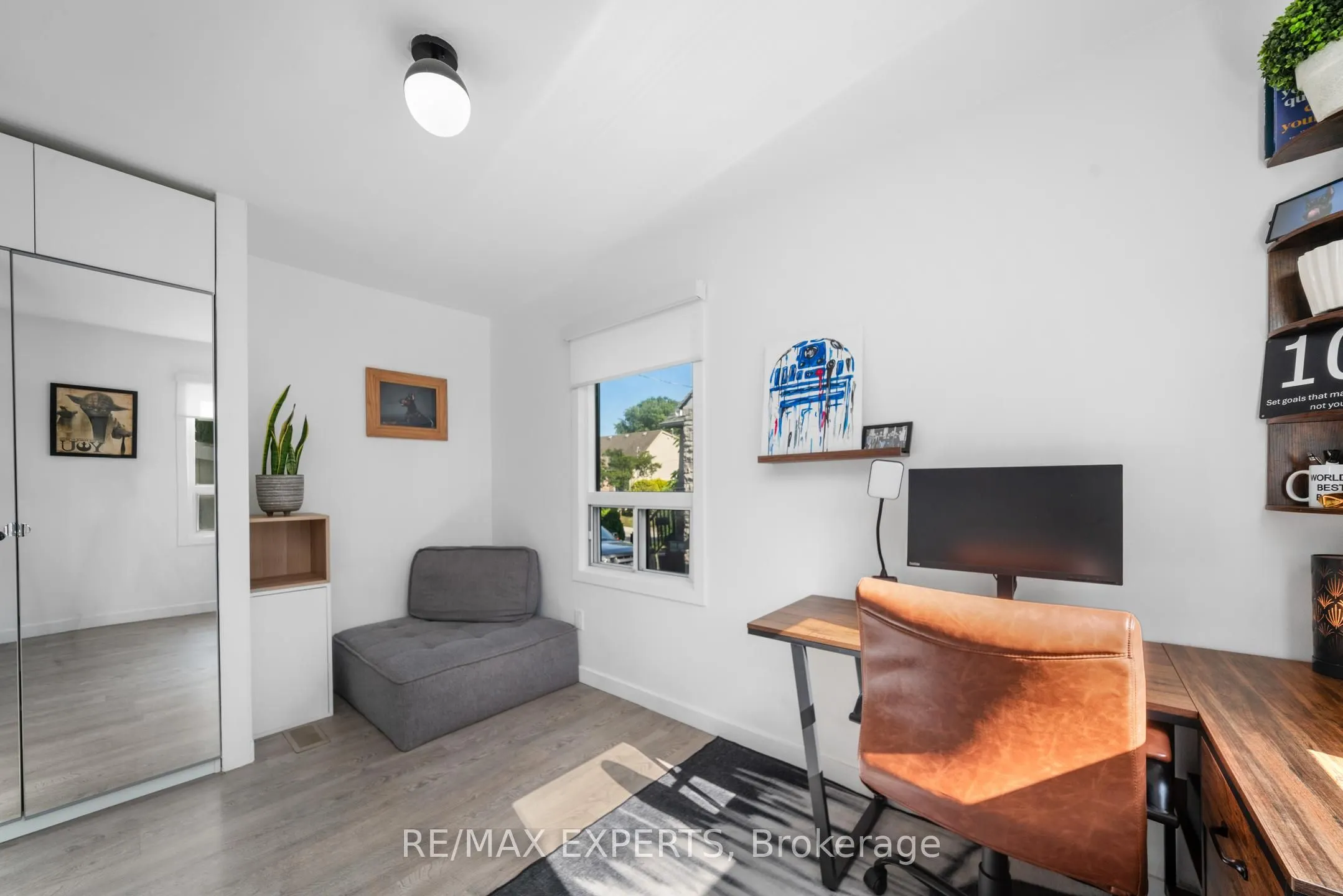 6 Mccallum Court
