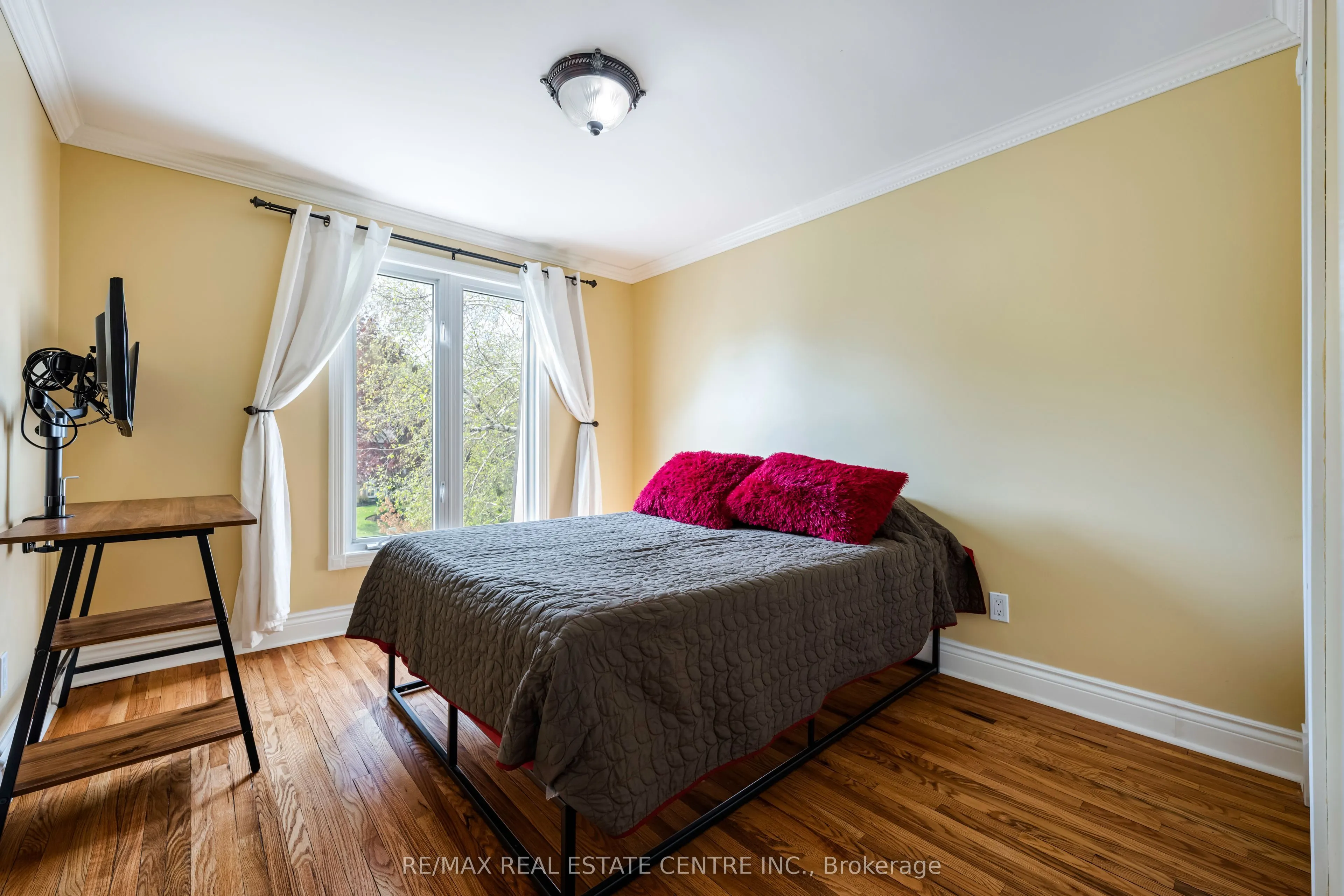 43 Brenda Boulevard