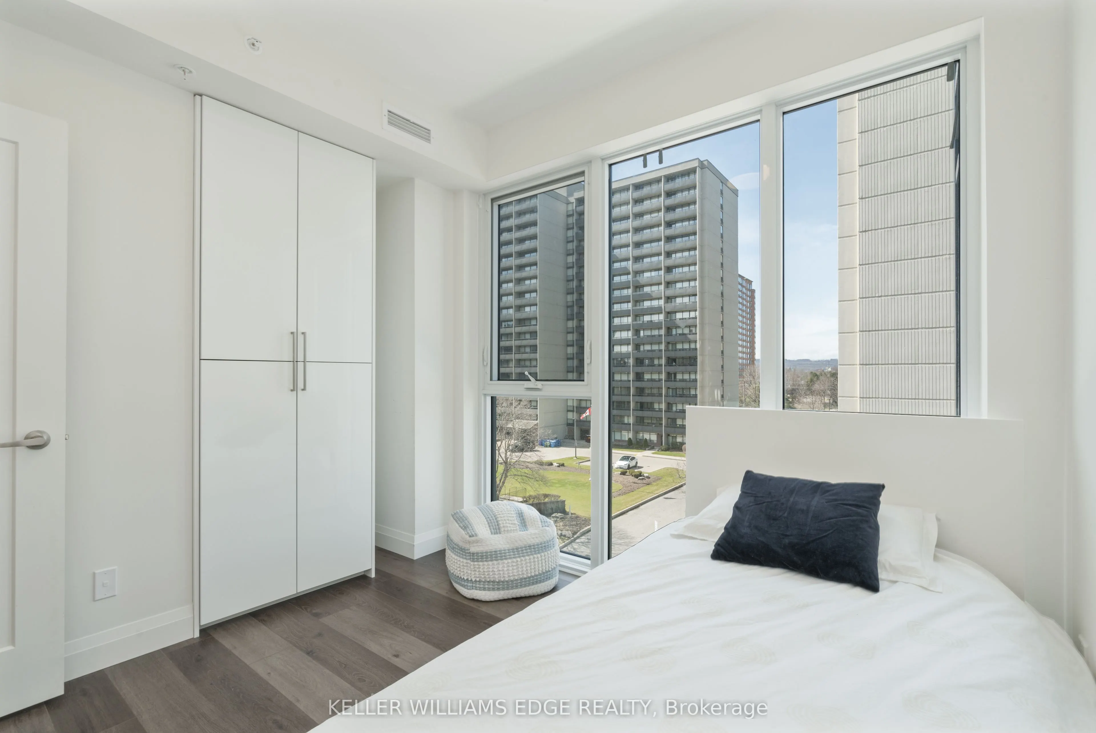 500 Brock Avenue, #402