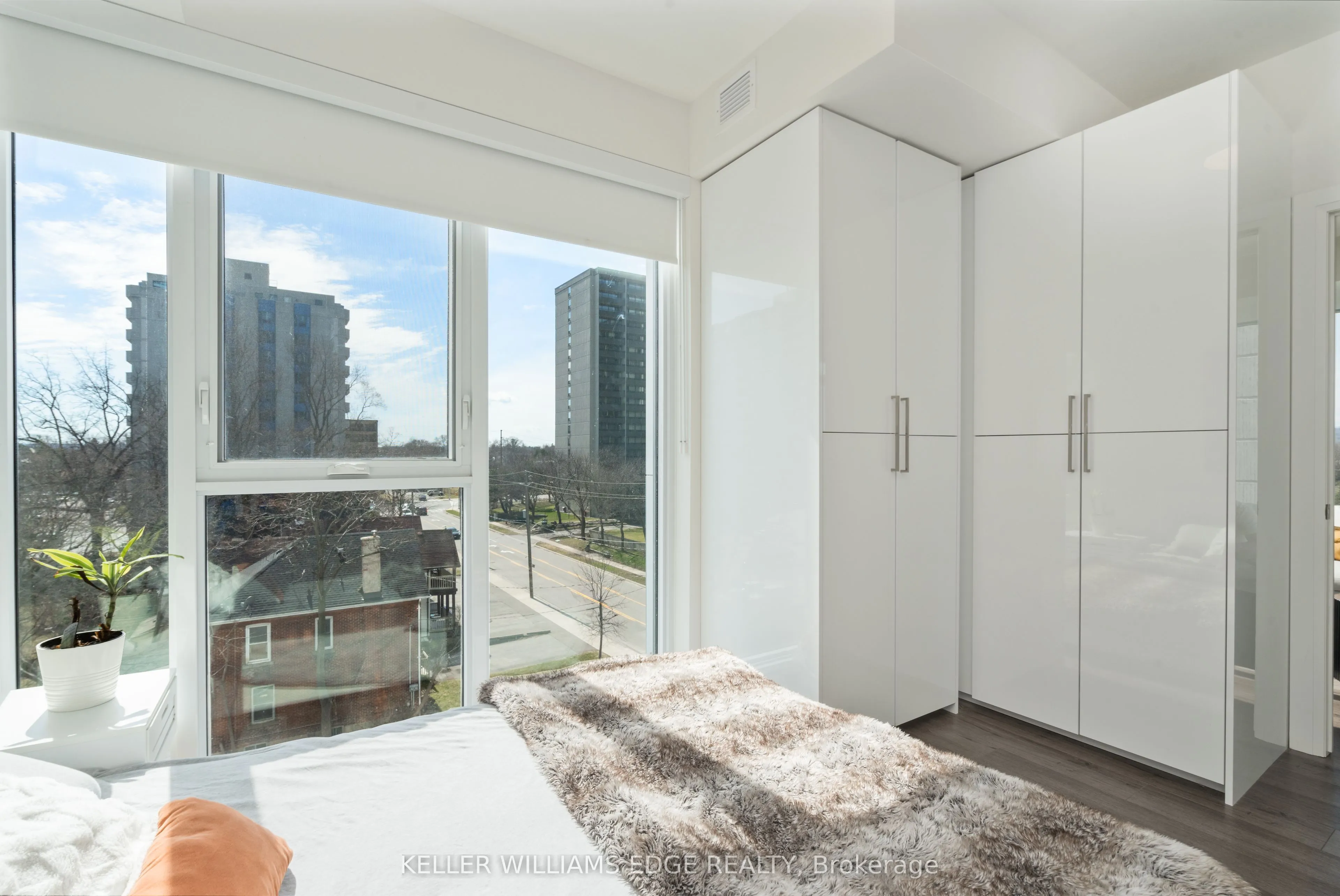 500 Brock Avenue, #402
