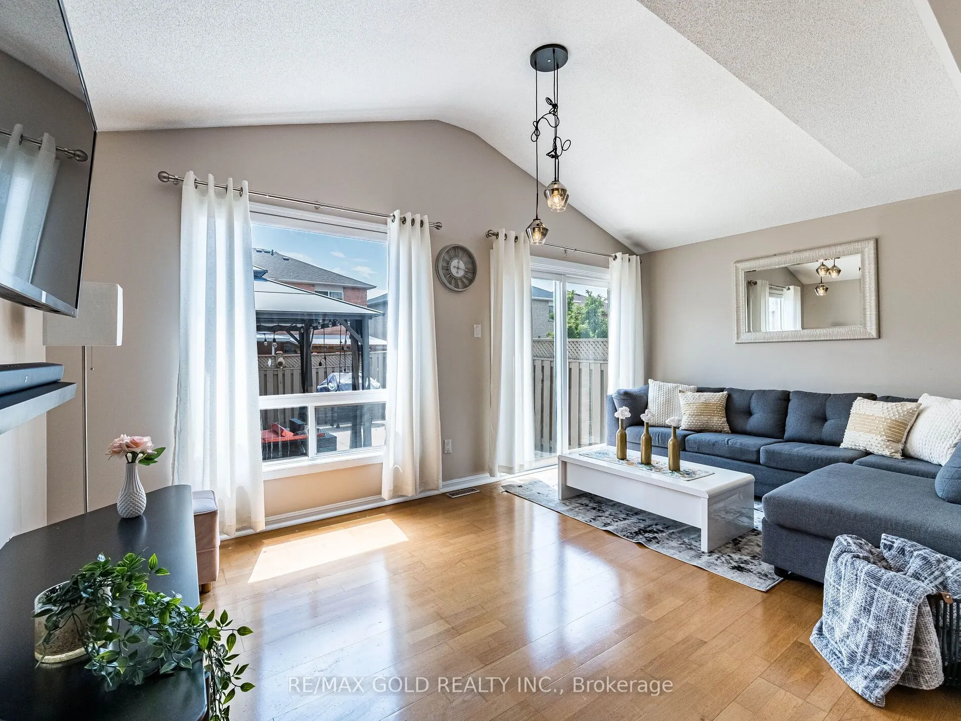 35 Garibaldi Drive