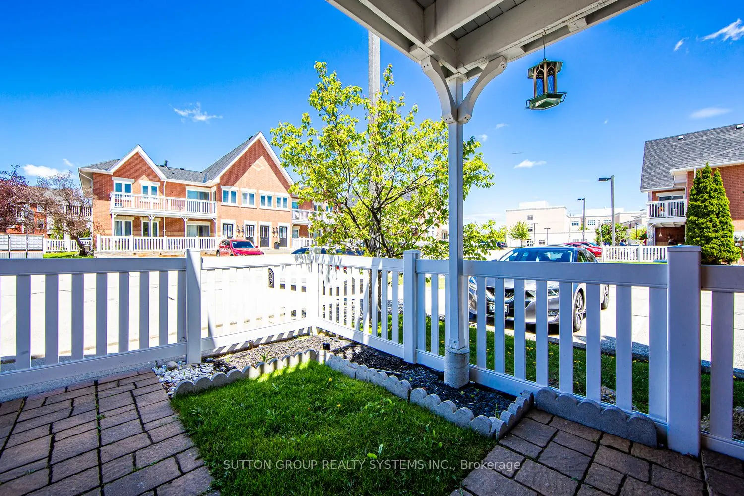 1701 Lampman Avenue, #406