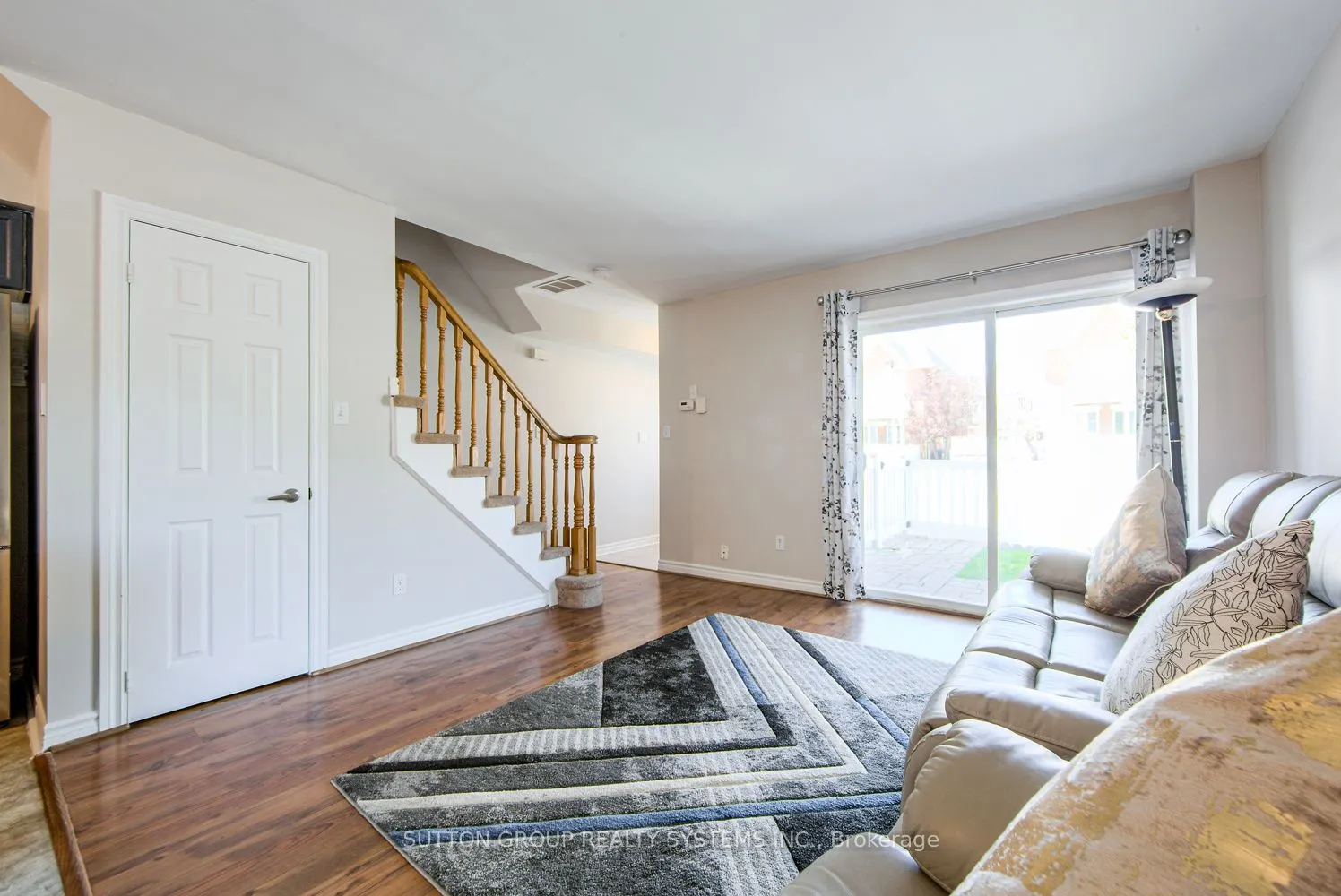 1701 Lampman Avenue, #406
