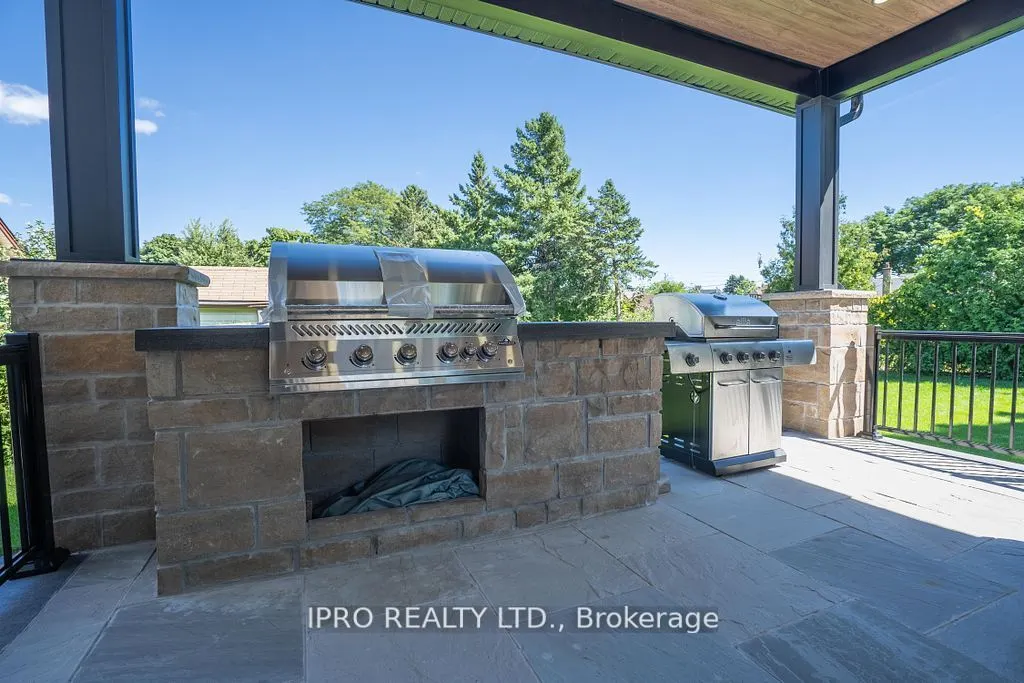 19 Maldaver Avenue