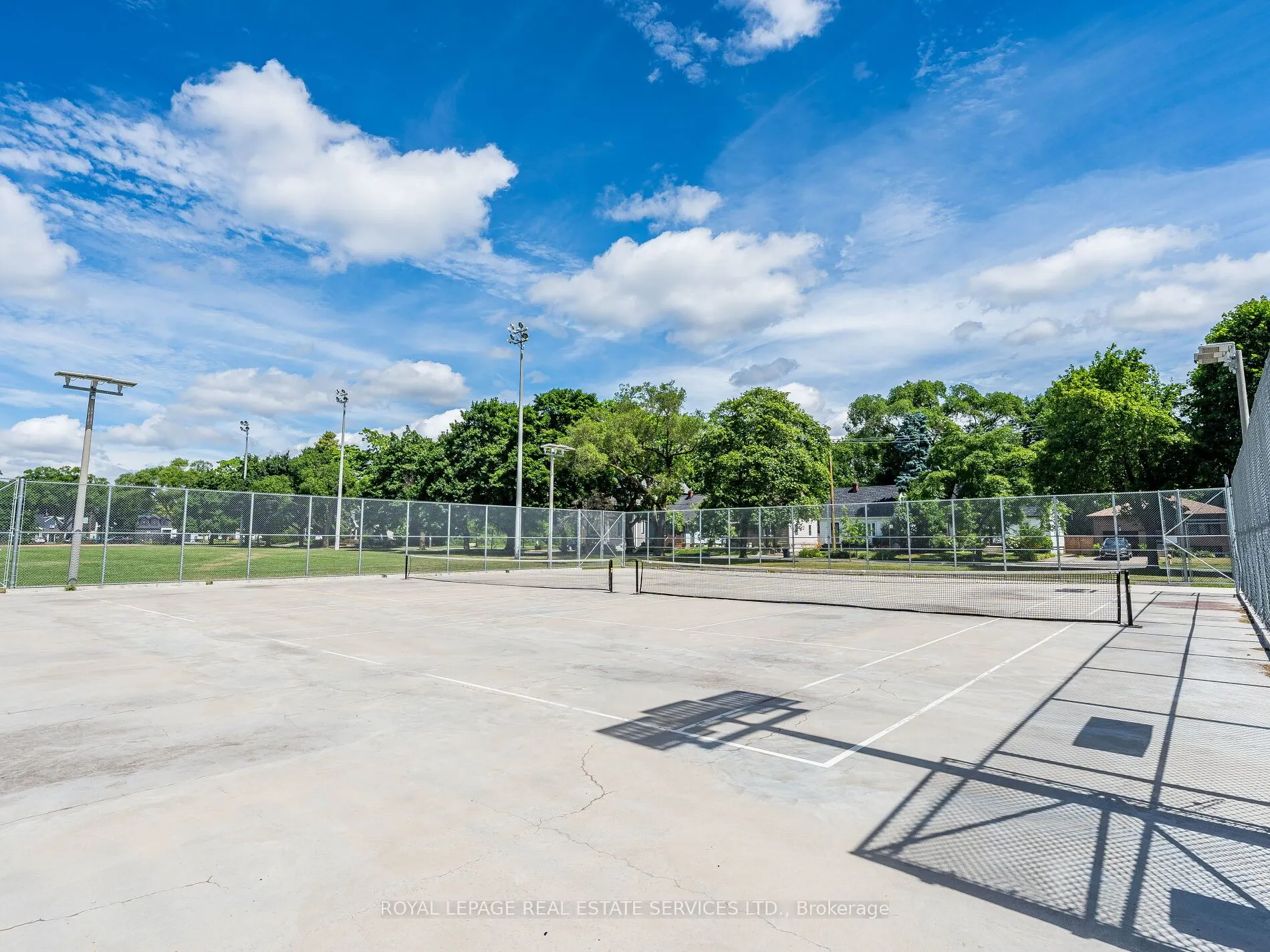 7 Smith Crescent, #312