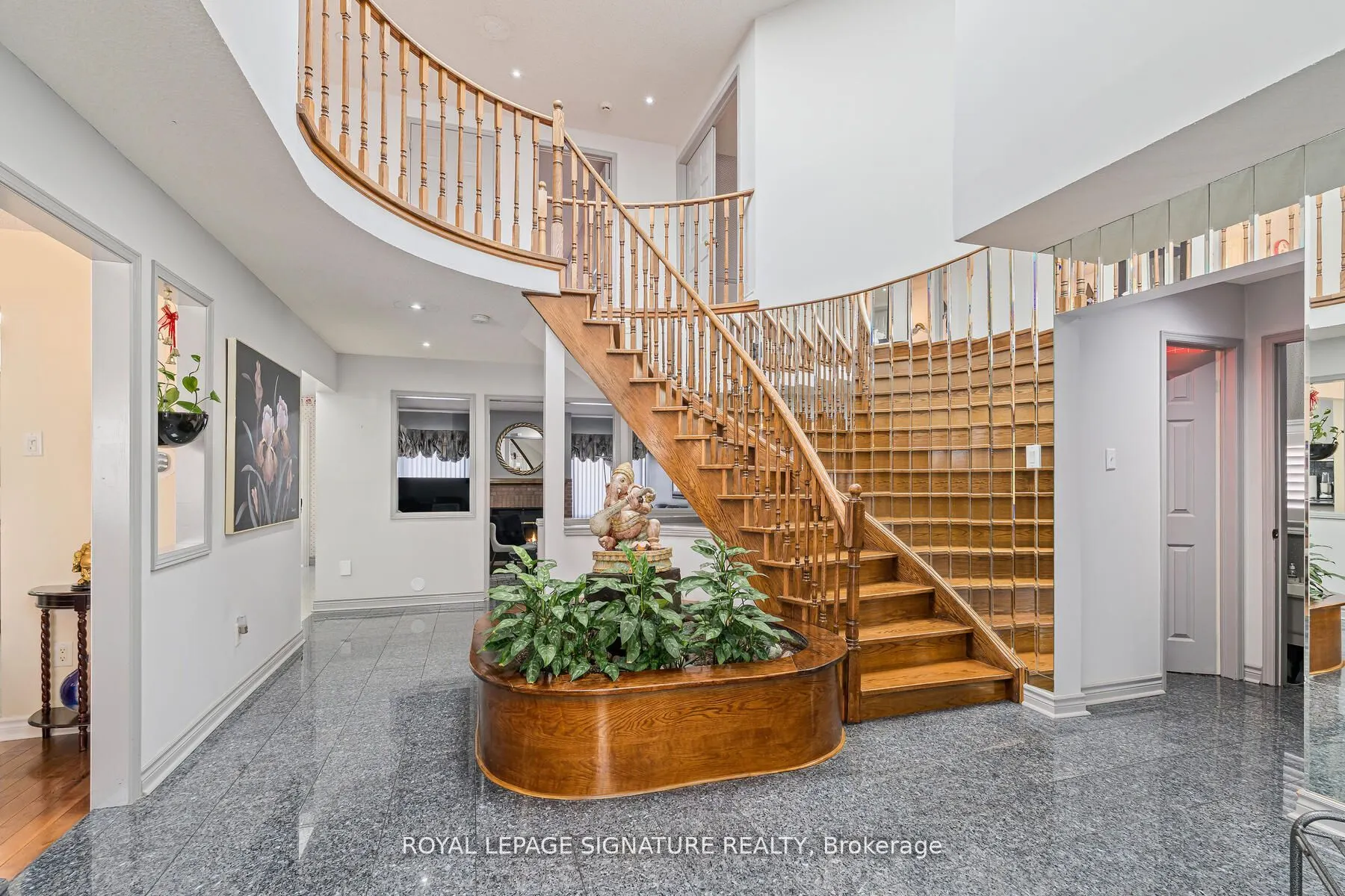 81 Parkside Drive