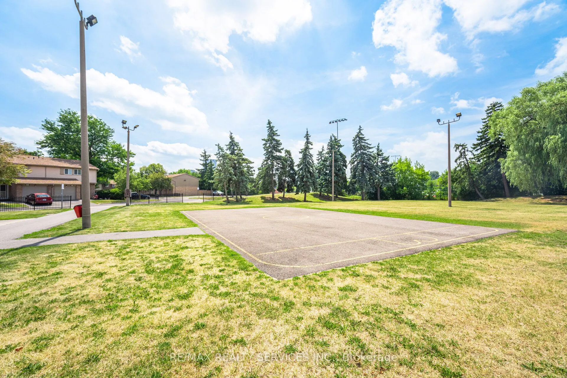 93 Hansen Road N, #20
