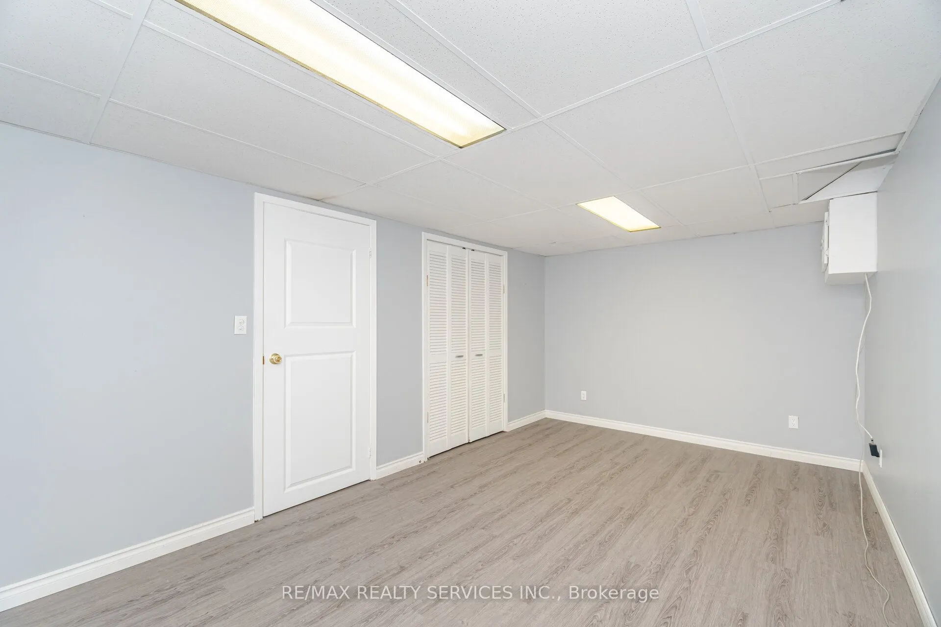 93 Hansen Road N, #20