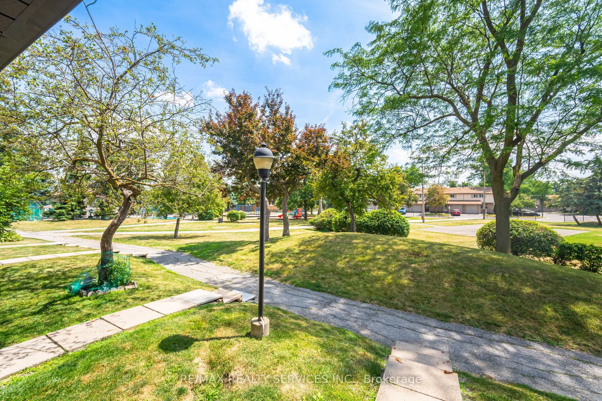 93 Hansen Road N, #20