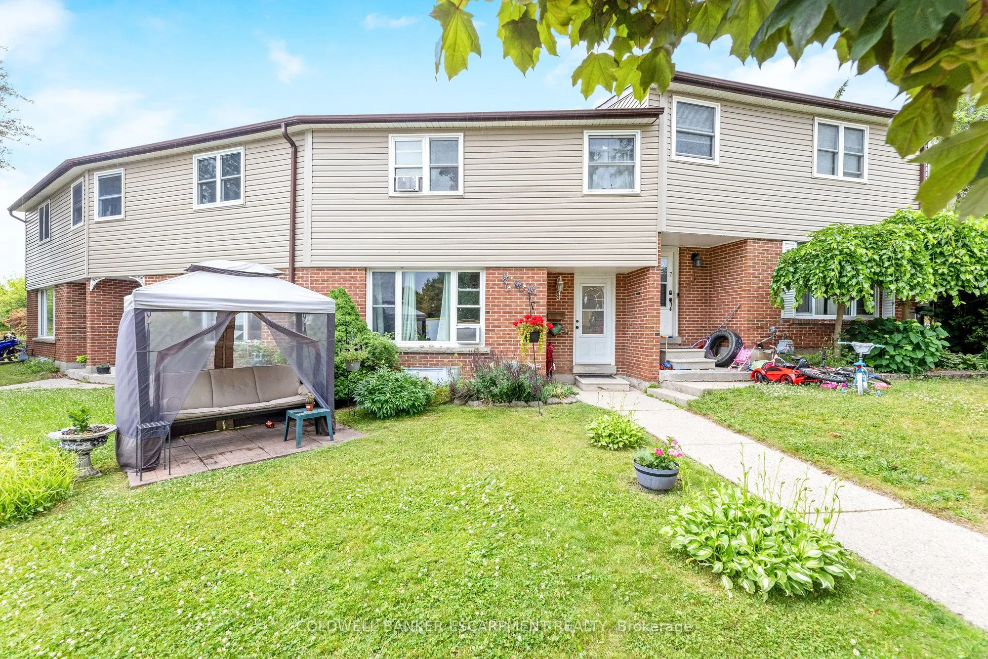 9 Kingham Road, #9