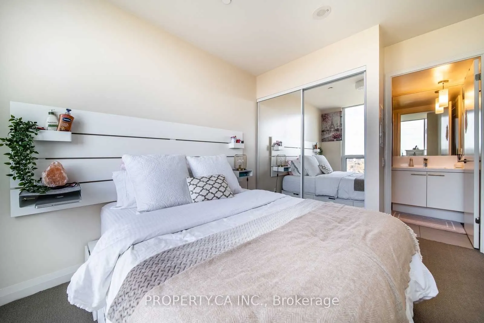 5 Valhalla Inn Road, #1709