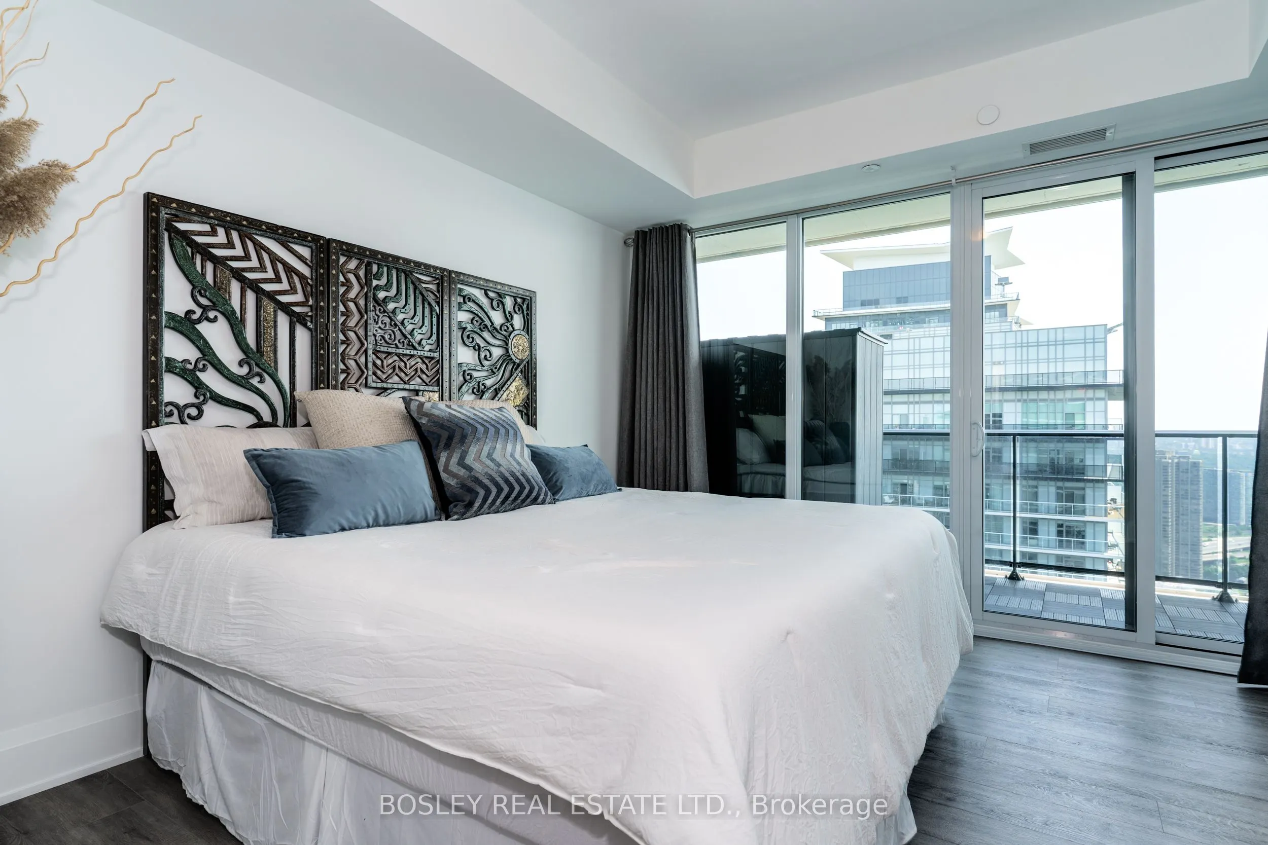 70 Annie Craig Drive, #5104