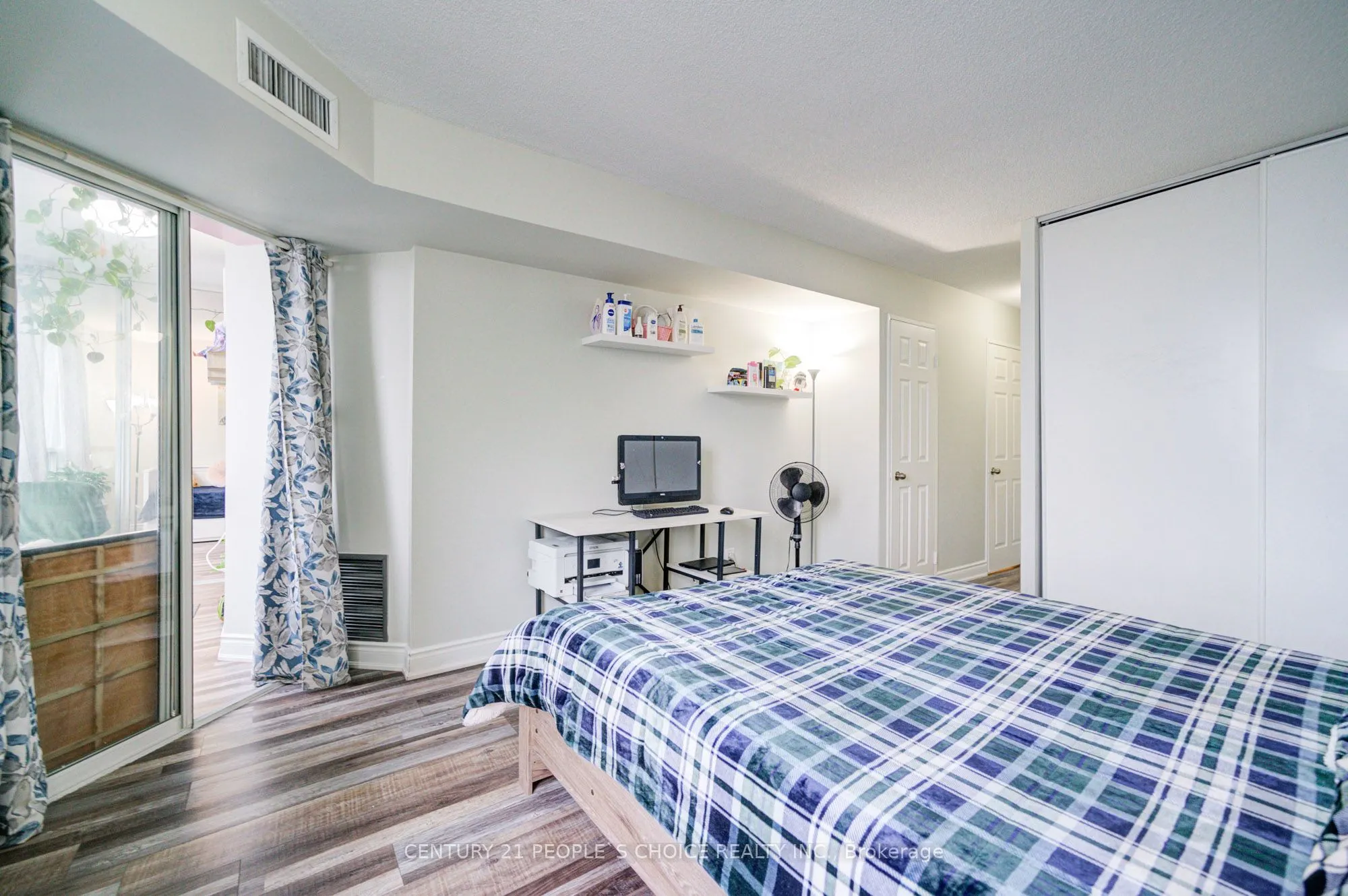 4460 Tucana Court, #1402