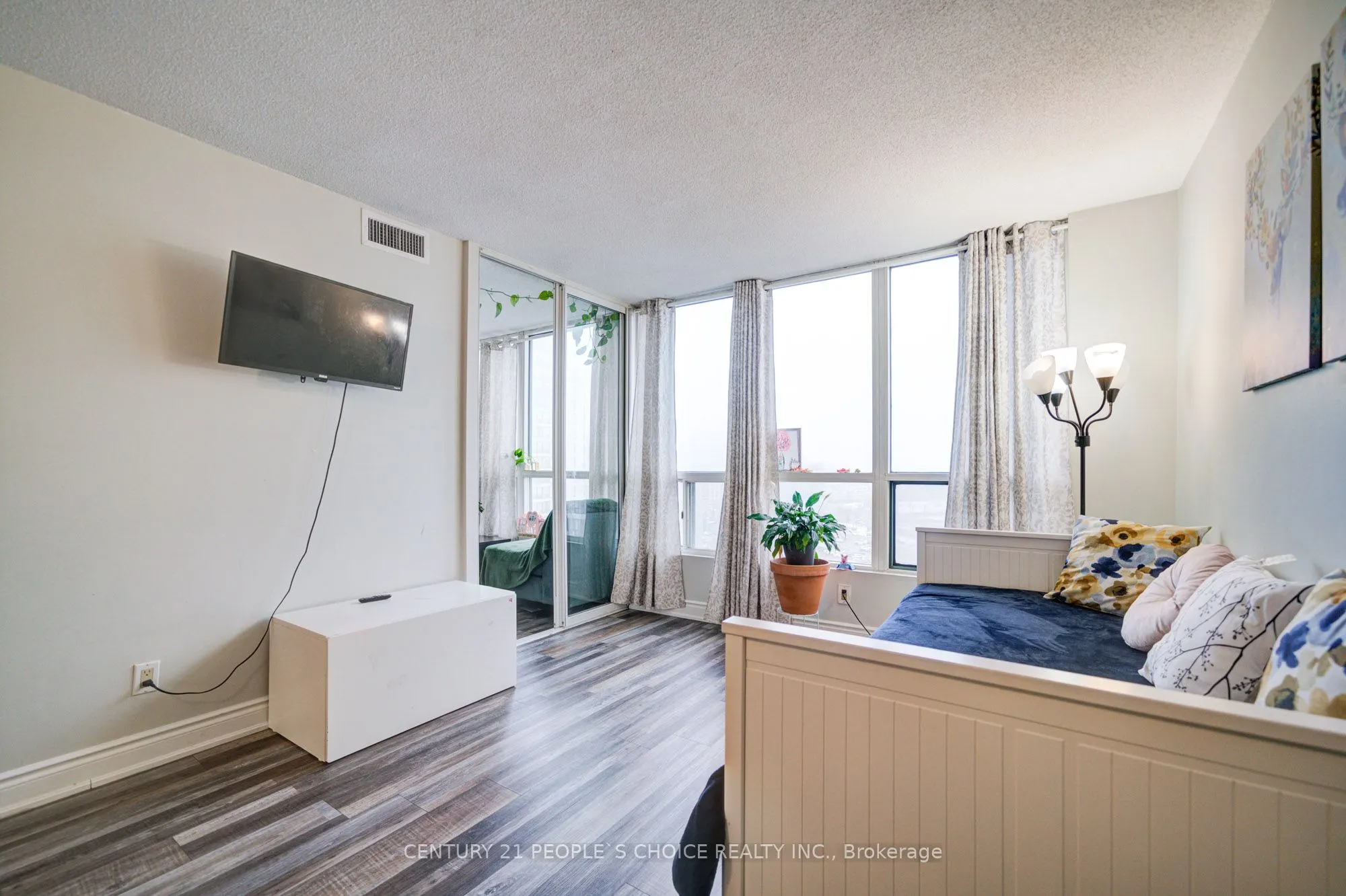 4460 Tucana Court, #1402