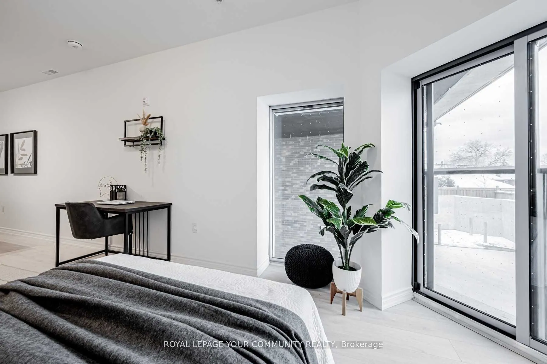 408 Browns Line, #111