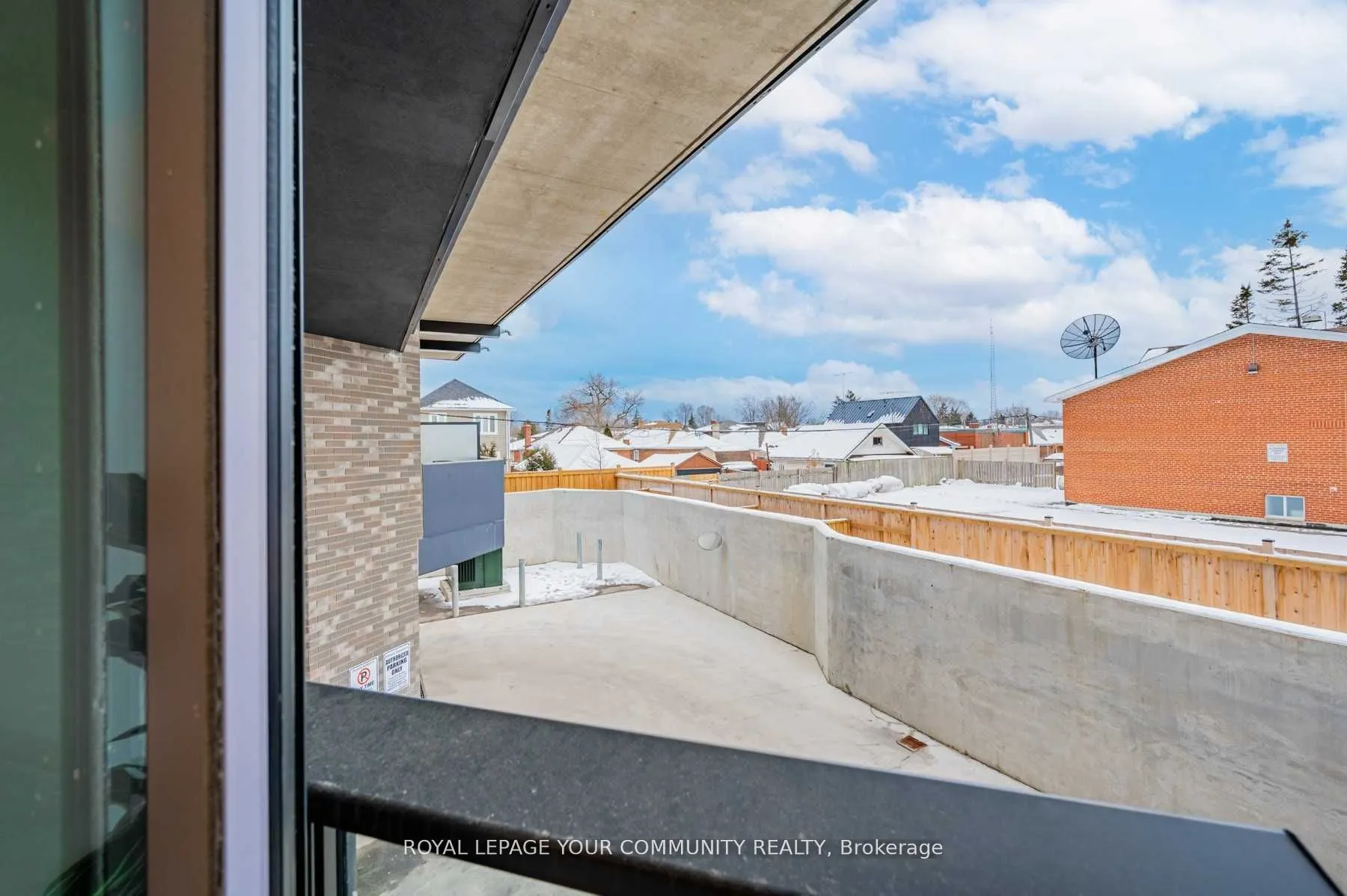 408 Browns Line, #111