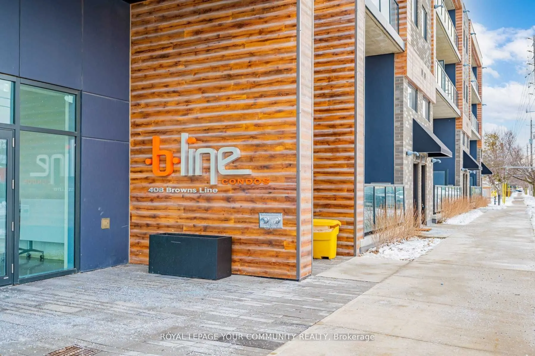 408 Browns Line, #111