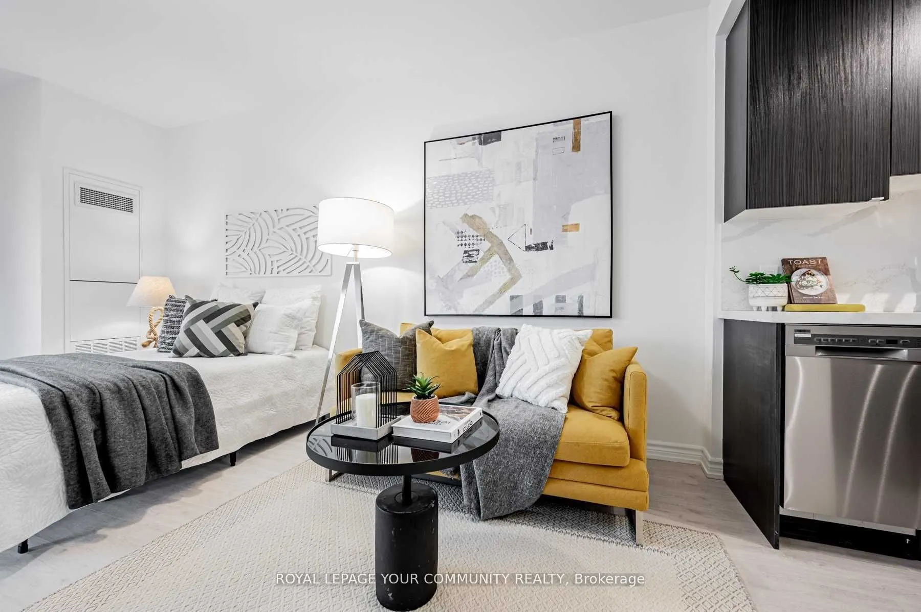 408 Browns Line, #111