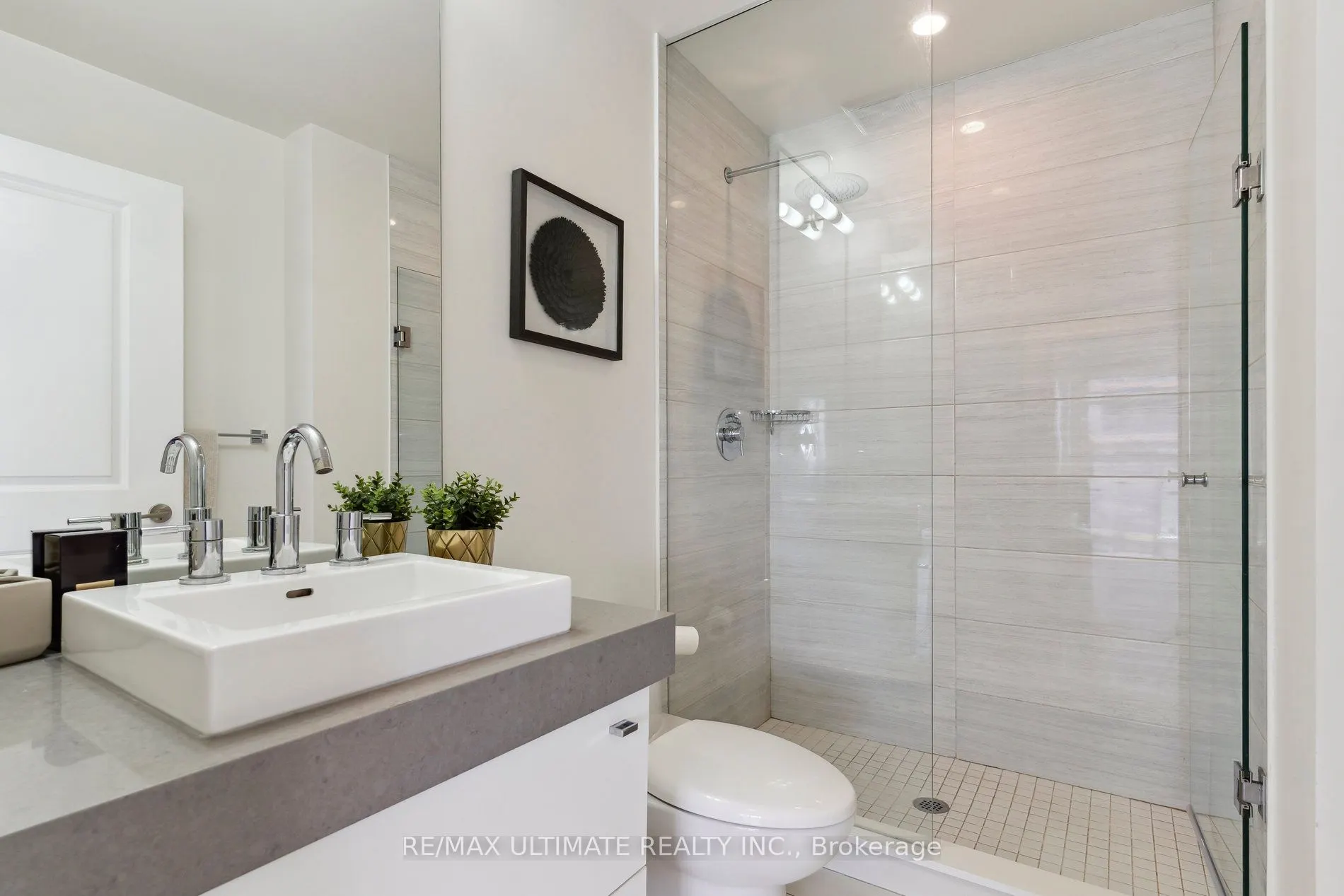 33 Shore Breeze Drive, #1003