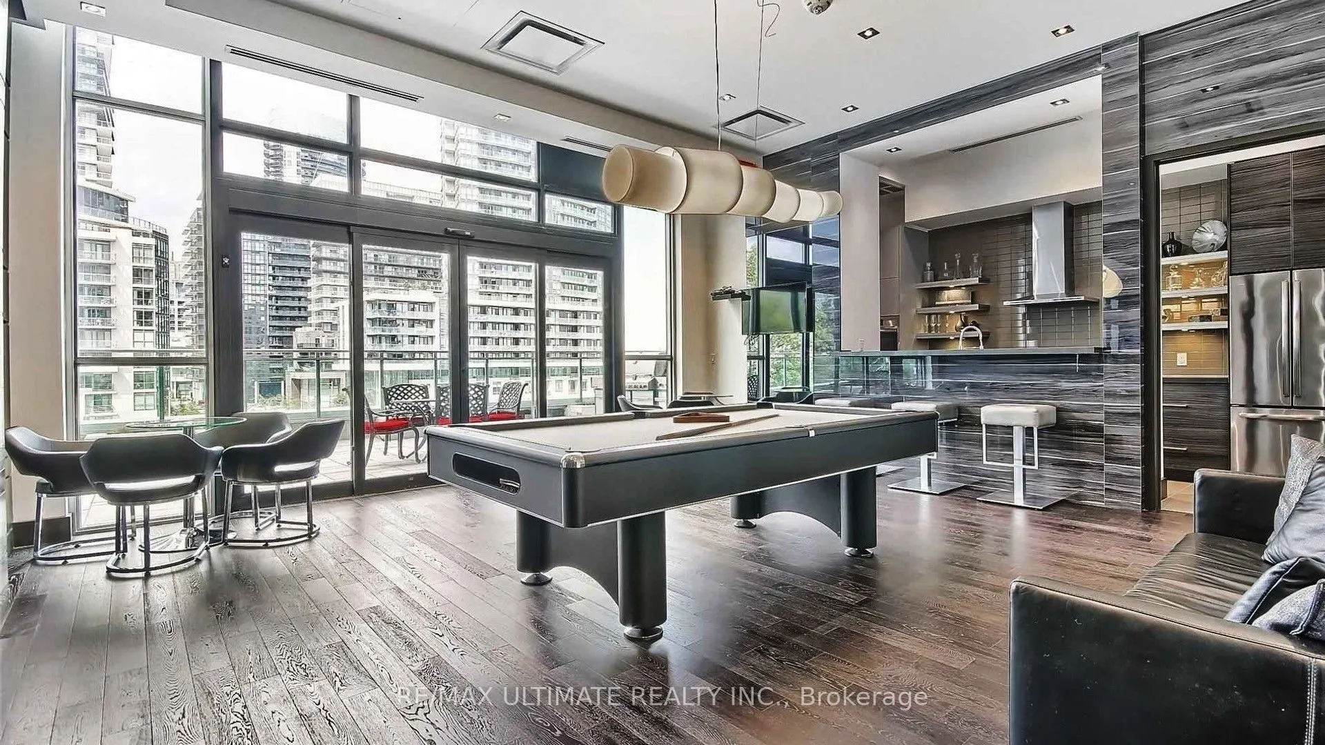 33 Shore Breeze Drive, #1003