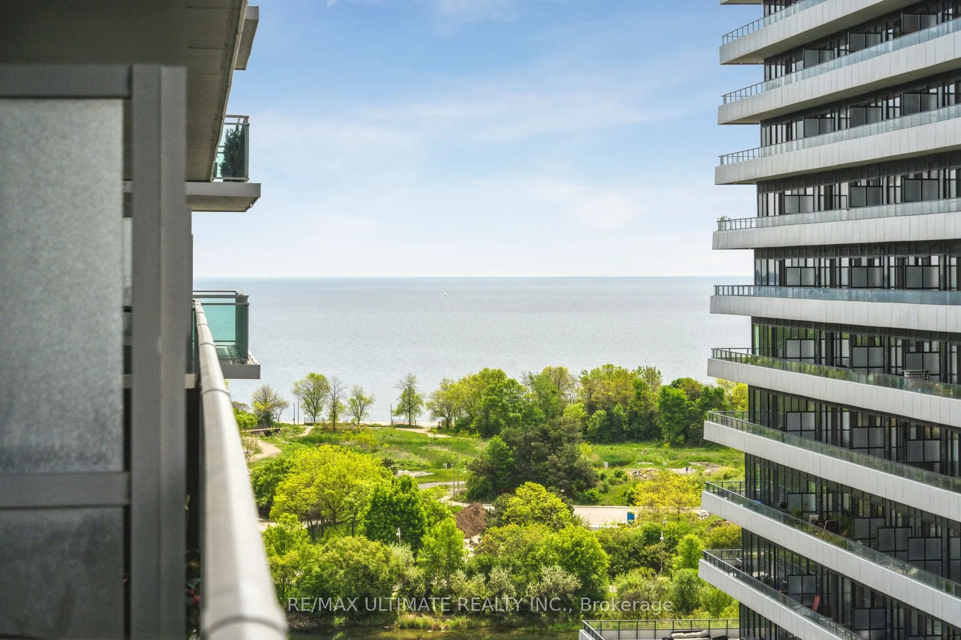 33 Shore Breeze Drive, #1003