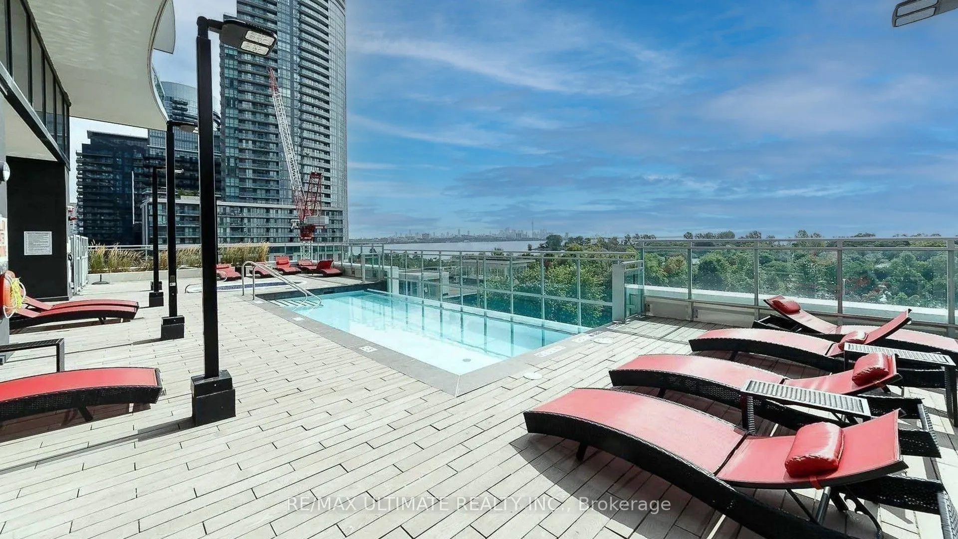 33 Shore Breeze Drive, #1003