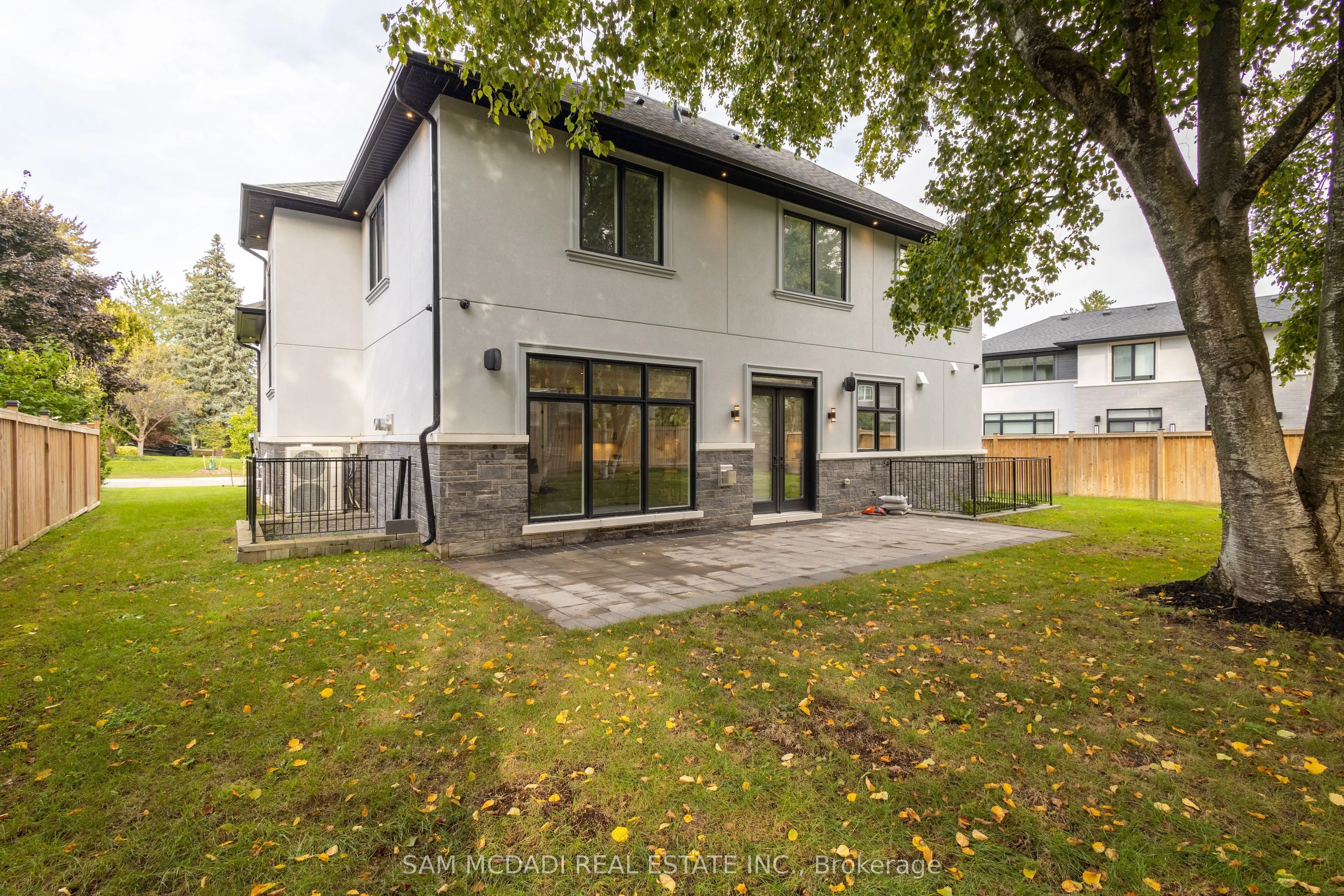 1615 Petrie Way