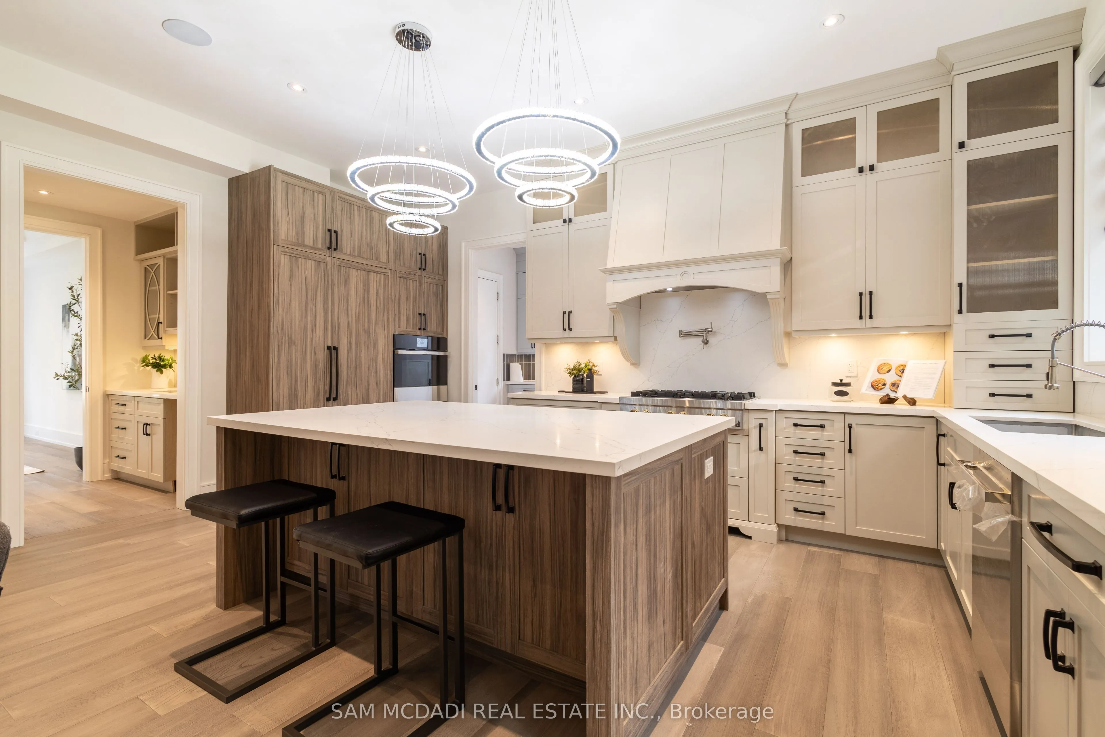 1615 Petrie Way