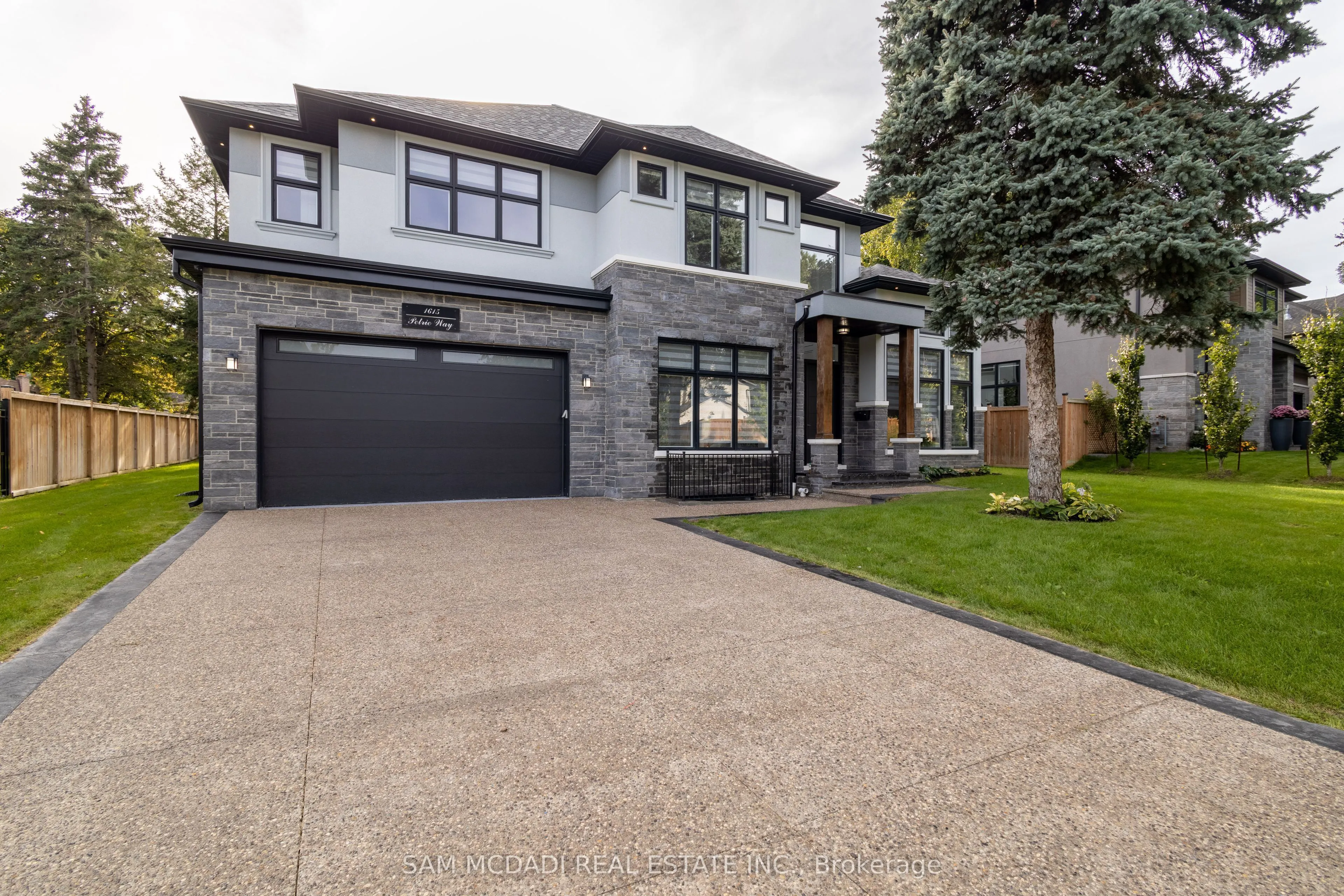 1615 Petrie Way