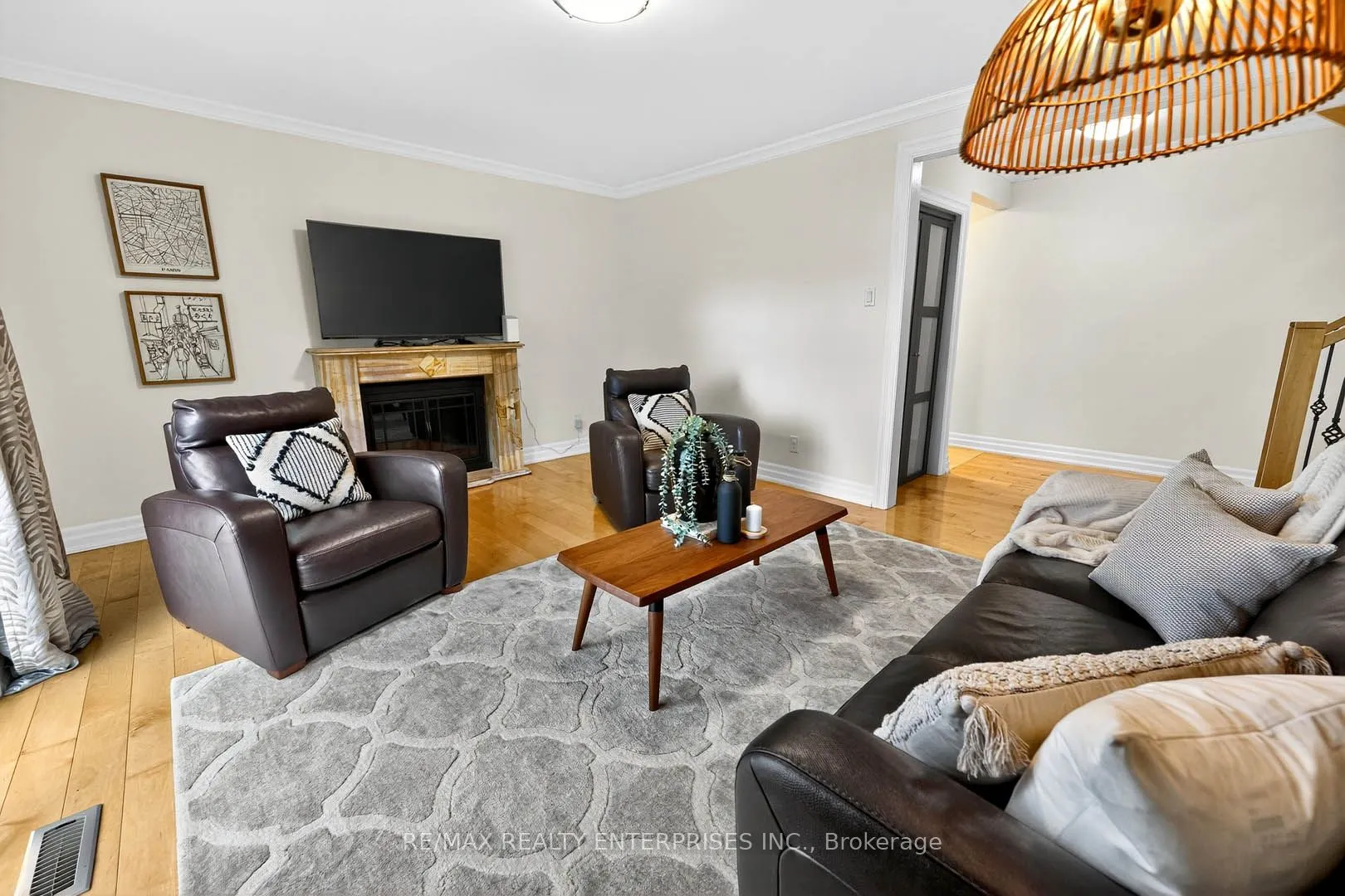 2439 Arioso Court