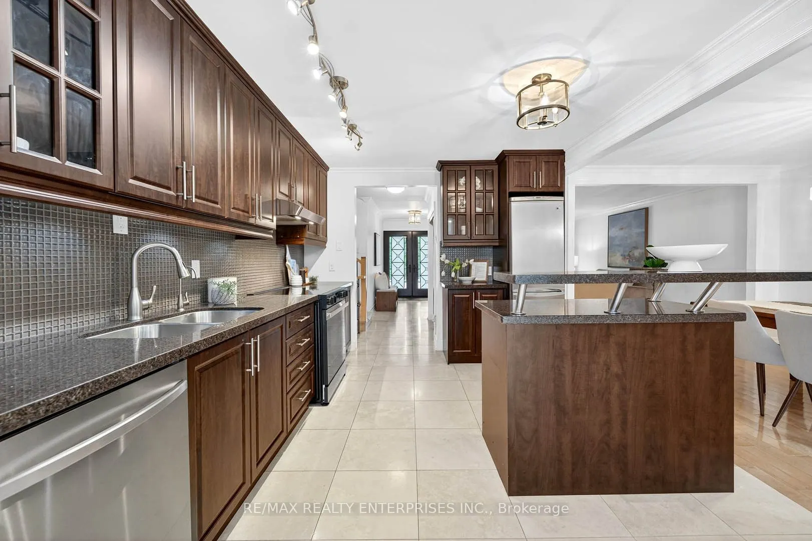 2439 Arioso Court