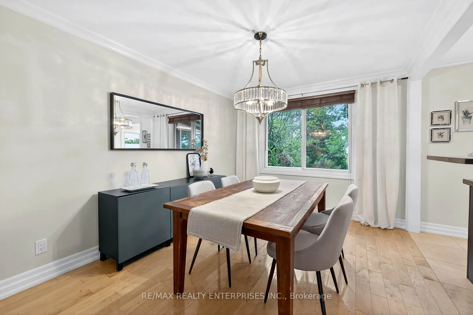 2439 Arioso Court