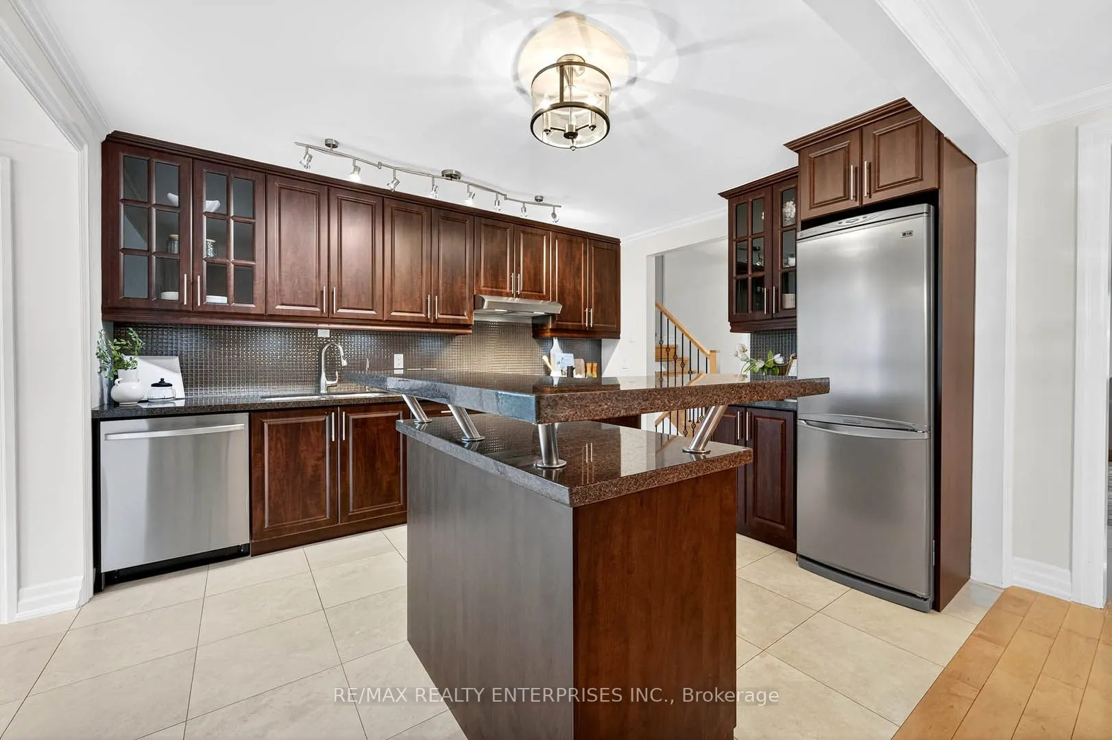 2439 Arioso Court