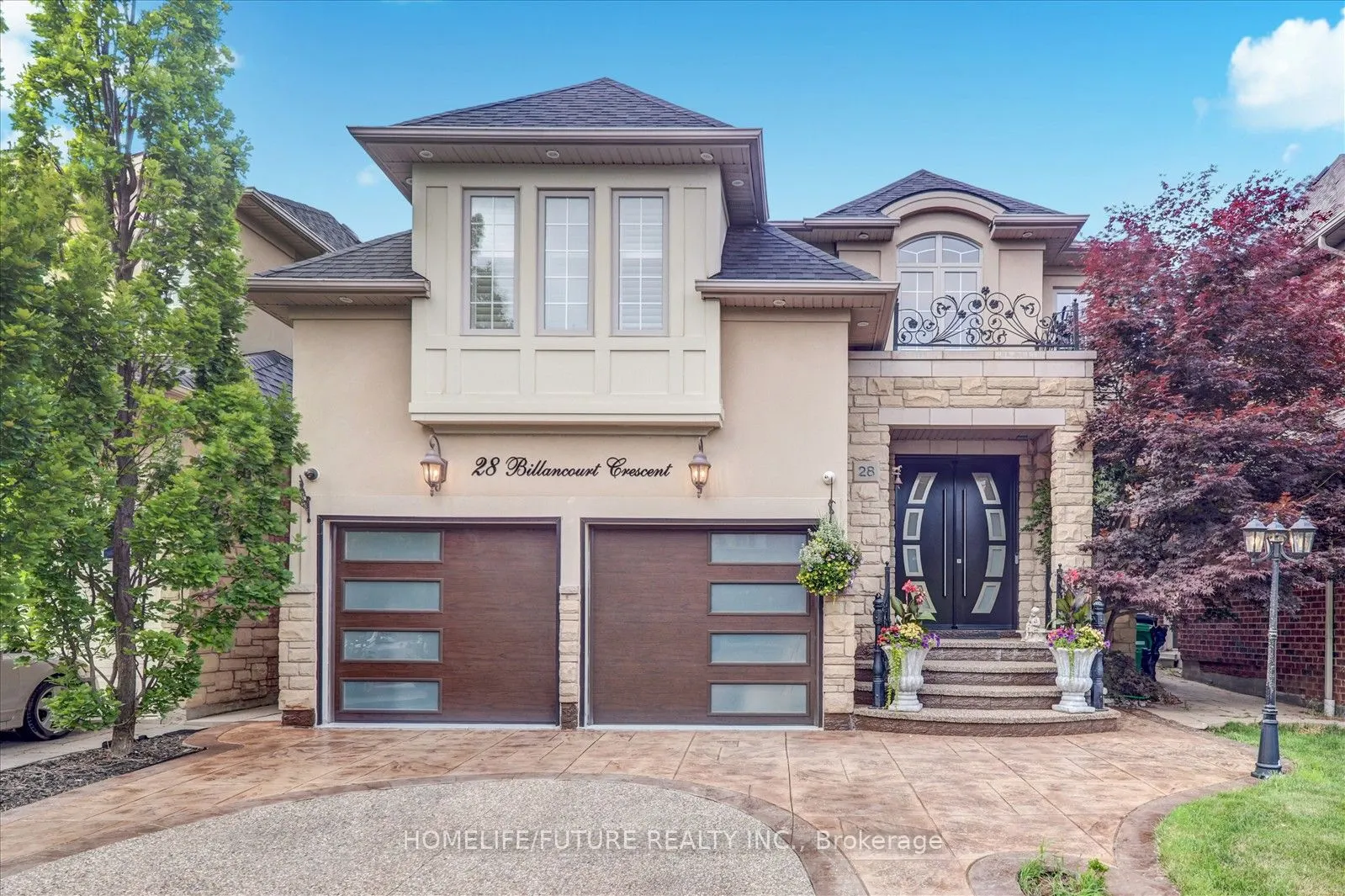 28 Billancourt Crescent