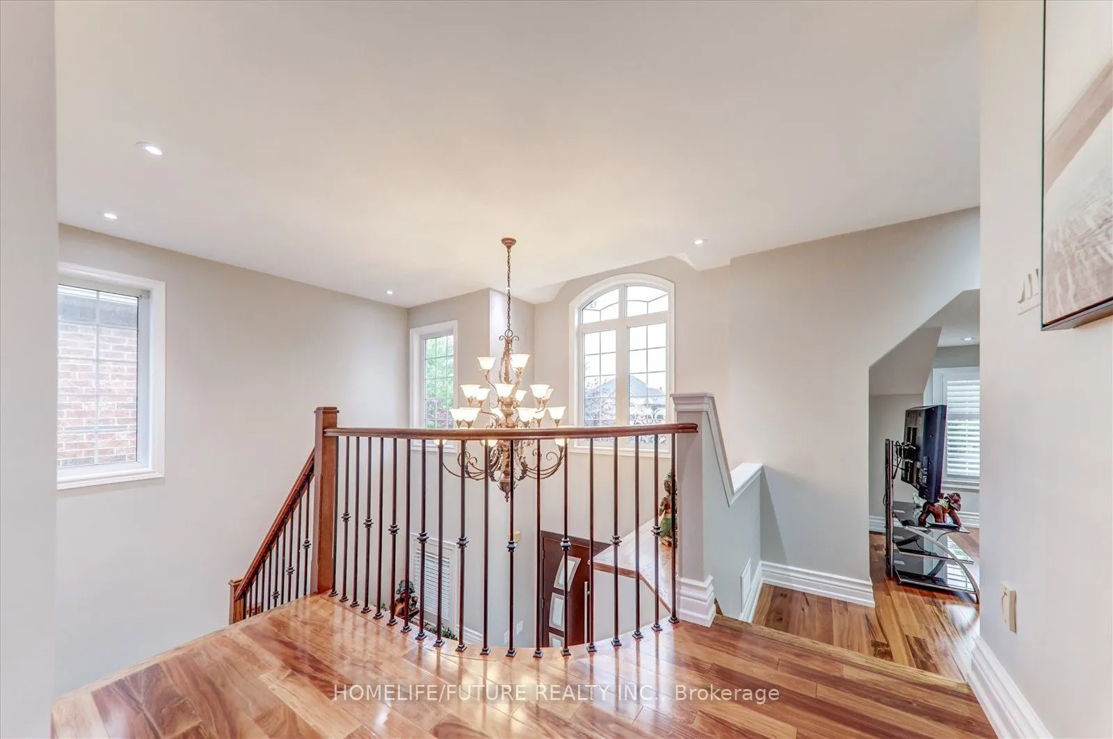 28 Billancourt Crescent