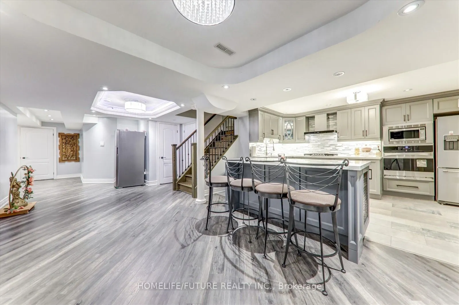 28 Billancourt Crescent