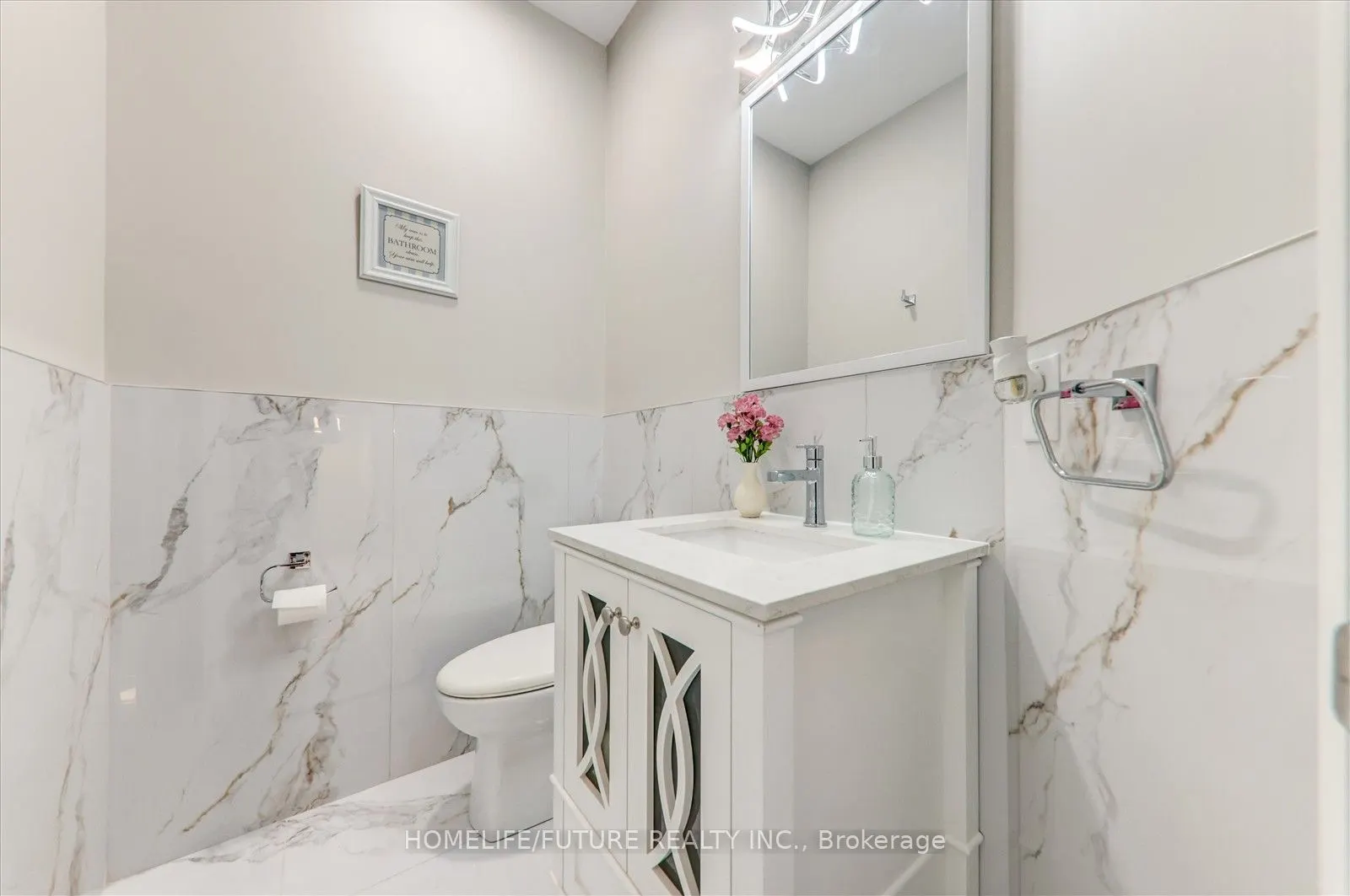 28 Billancourt Crescent