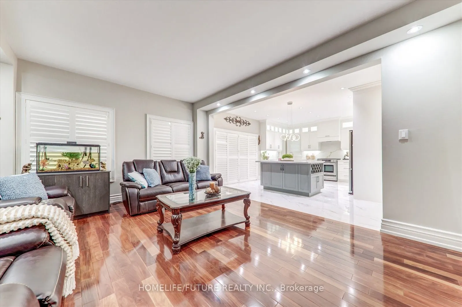 28 Billancourt Crescent