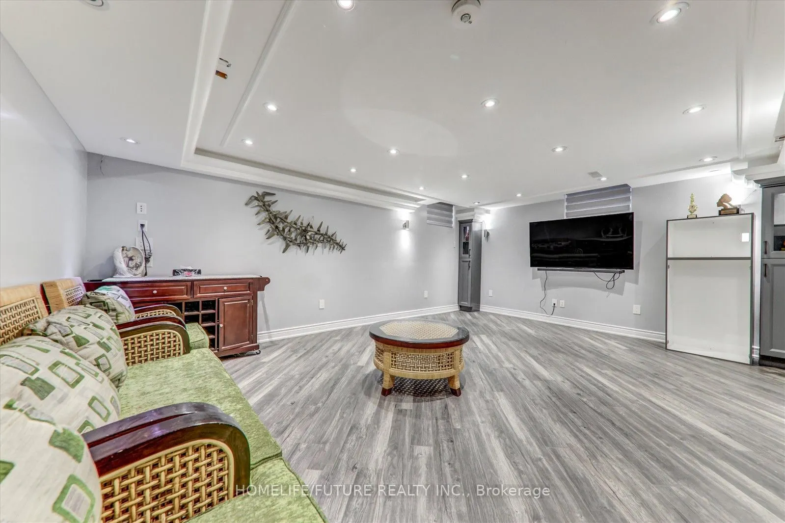 28 Billancourt Crescent