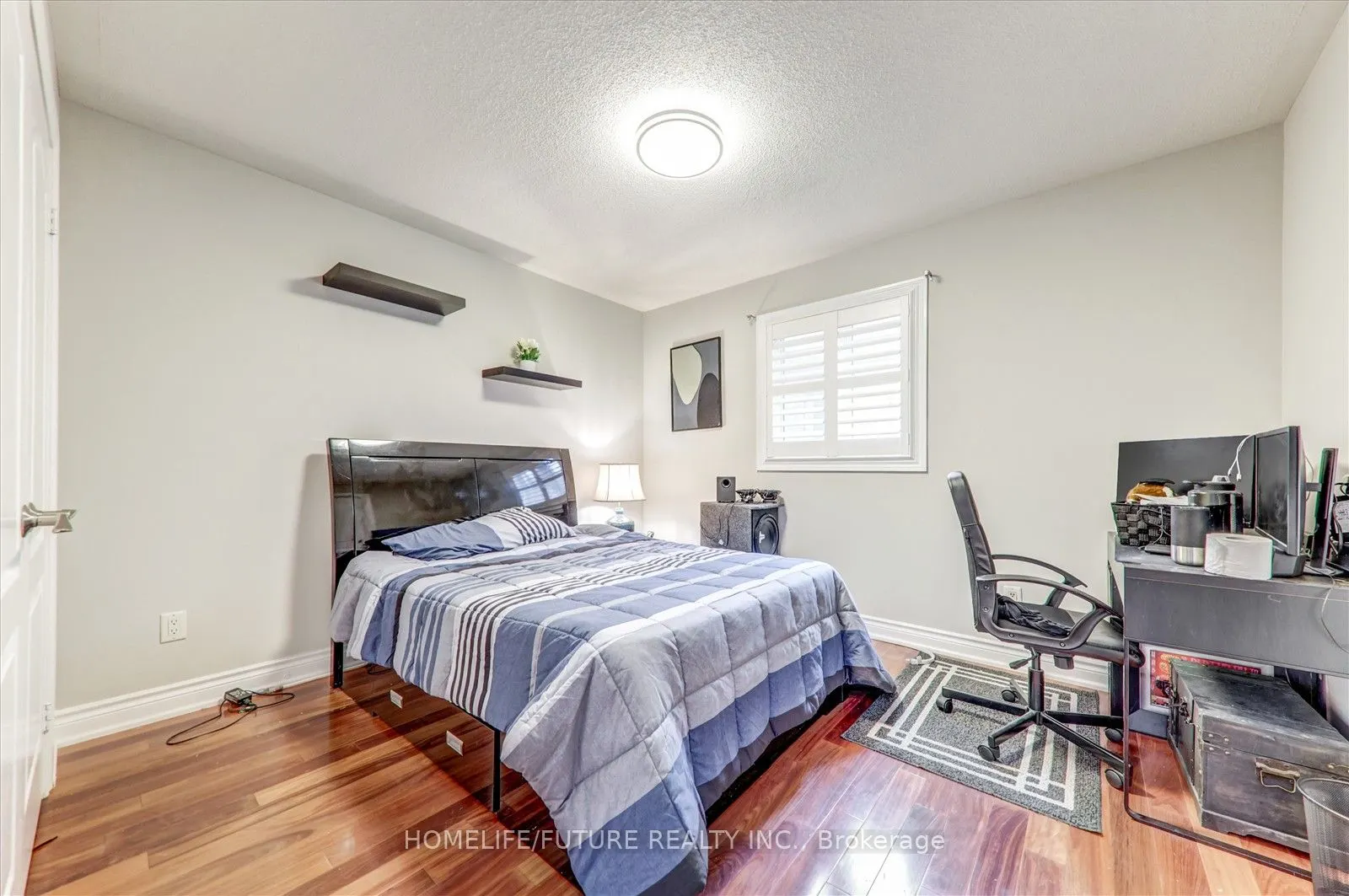 28 Billancourt Crescent